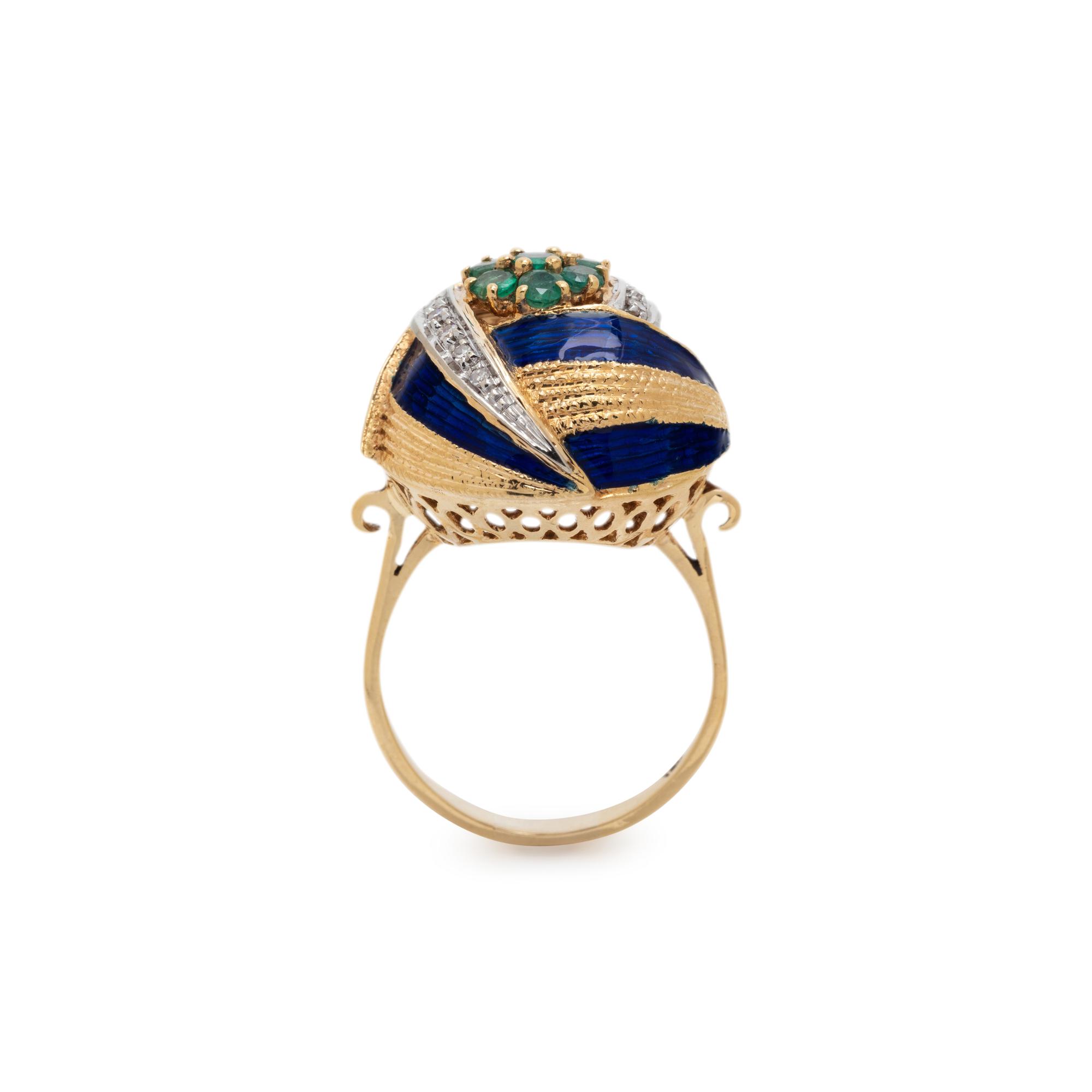 YELLOW GOLD, EMERALD, DIAMOND AND ENAMEL RING