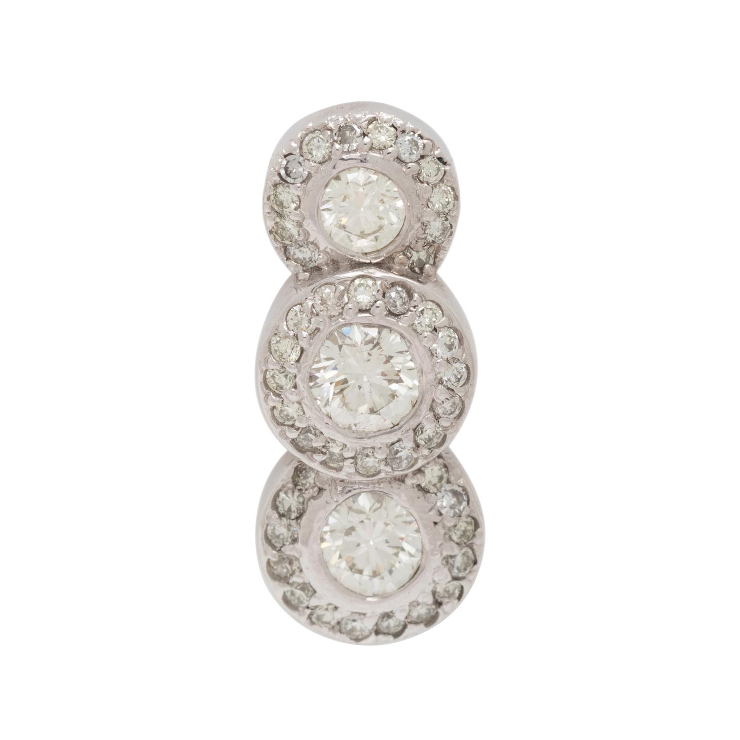WHITE GOLD AND DIAMOND PENDANT