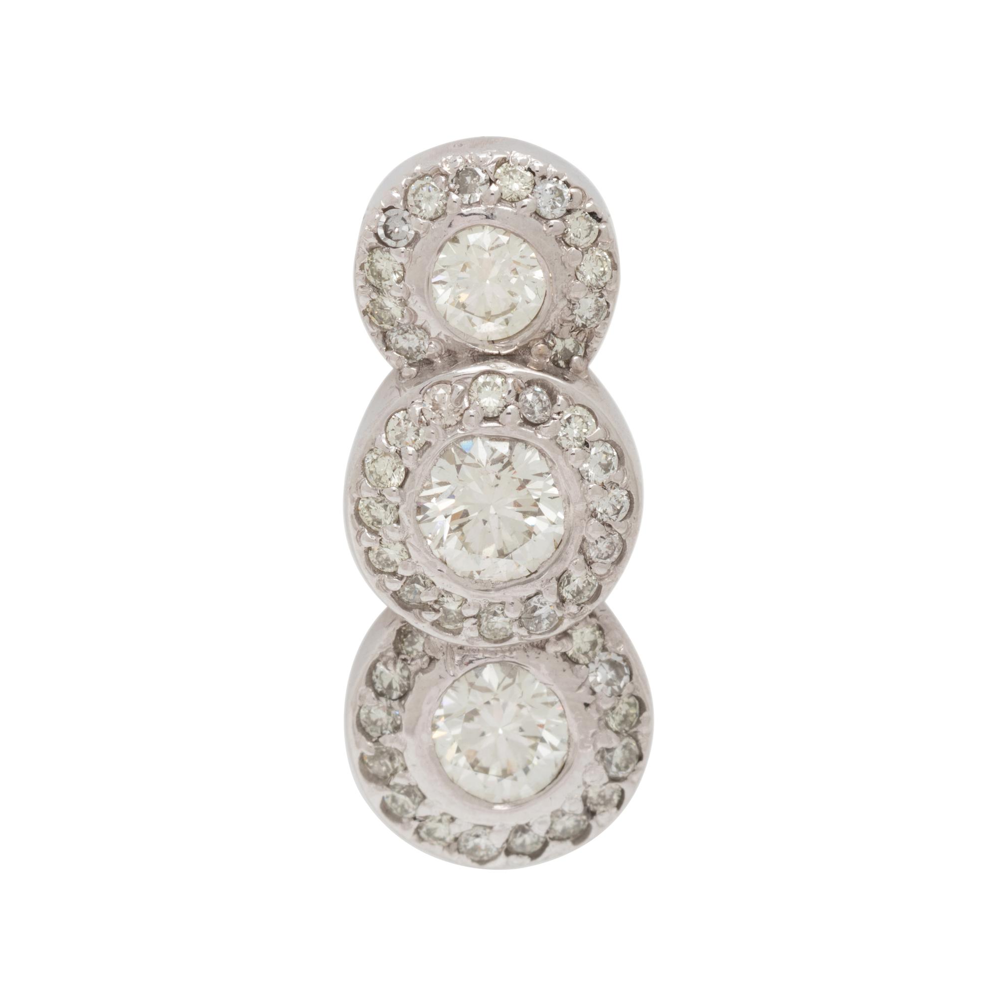 WHITE GOLD AND DIAMOND PENDANT