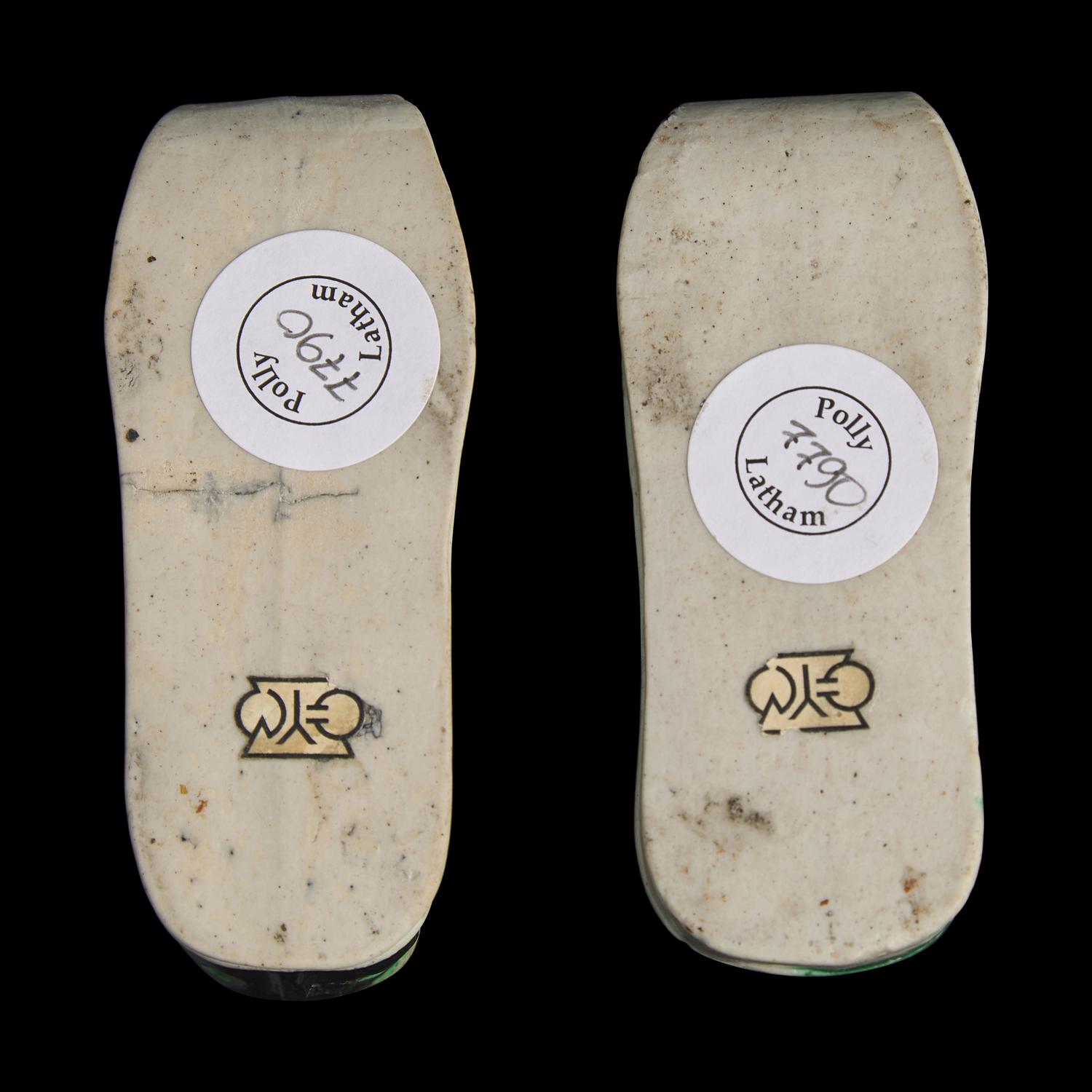 A Pair of Chinese Famille Verte Glazed Biscuit Porcelain "Shoes", 18th Century 清中期 素三彩雕瓷鞋模型一對