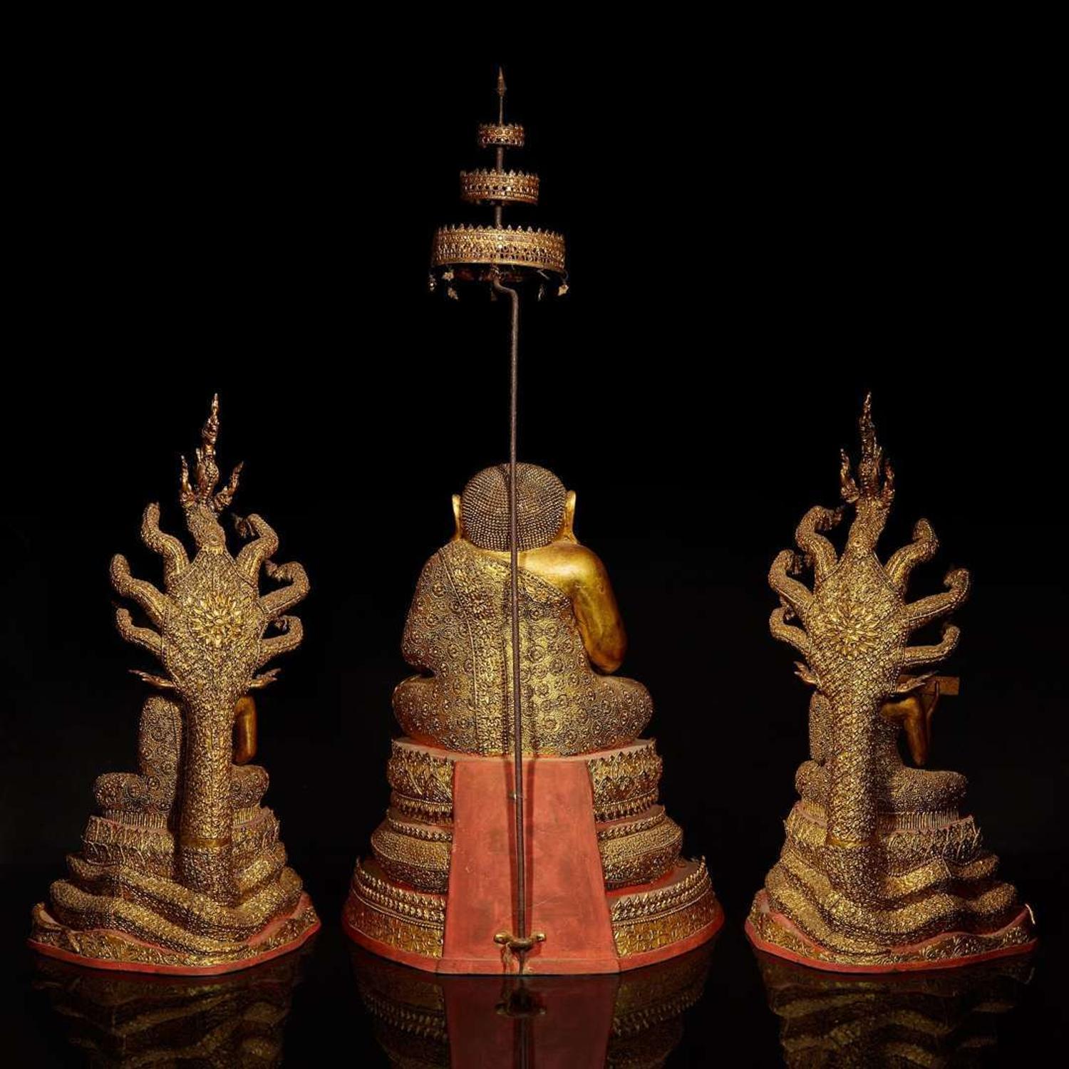An associated Thai Rattanakosin-style gilt-lacquered bronze Buddhist triad 泰國銅鎏金佛像三尊