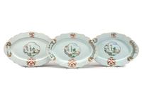 Twelve Chinese Export Pole Family Armorial Porcelain Articles