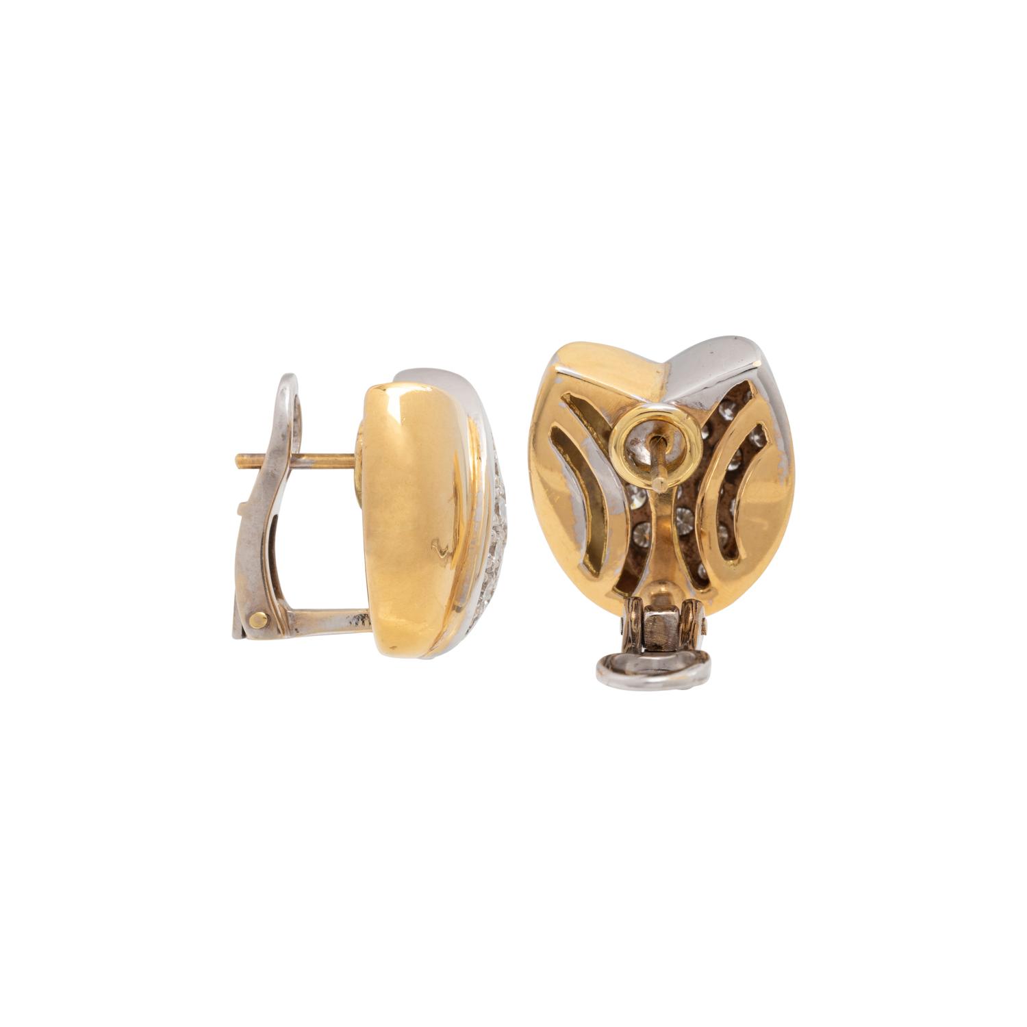 BICOLOR GOLD AND DIAMOND TULIP MOTIF EARCLIPS
