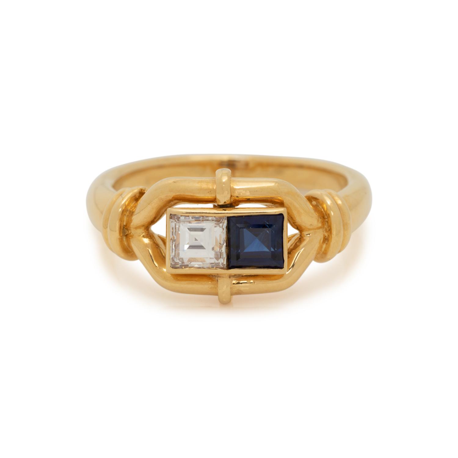 YELLOW GOLD, DIAMOND AND SAPPHIRE RING