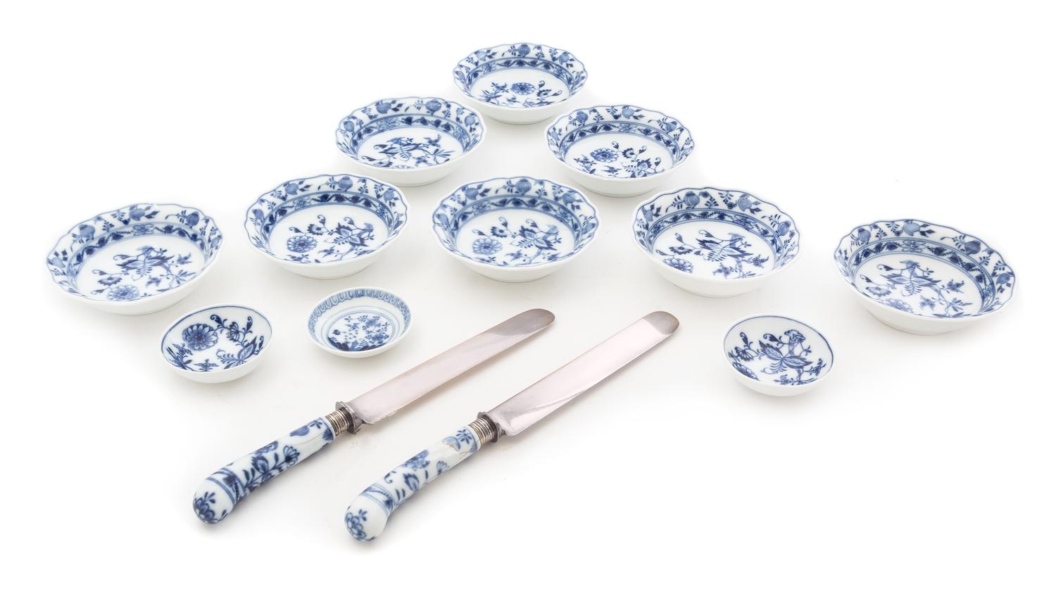 A Group of Meissen Porcelain Articles Diameter of bowls 4 5/8 inches. — 20TH CENTURY