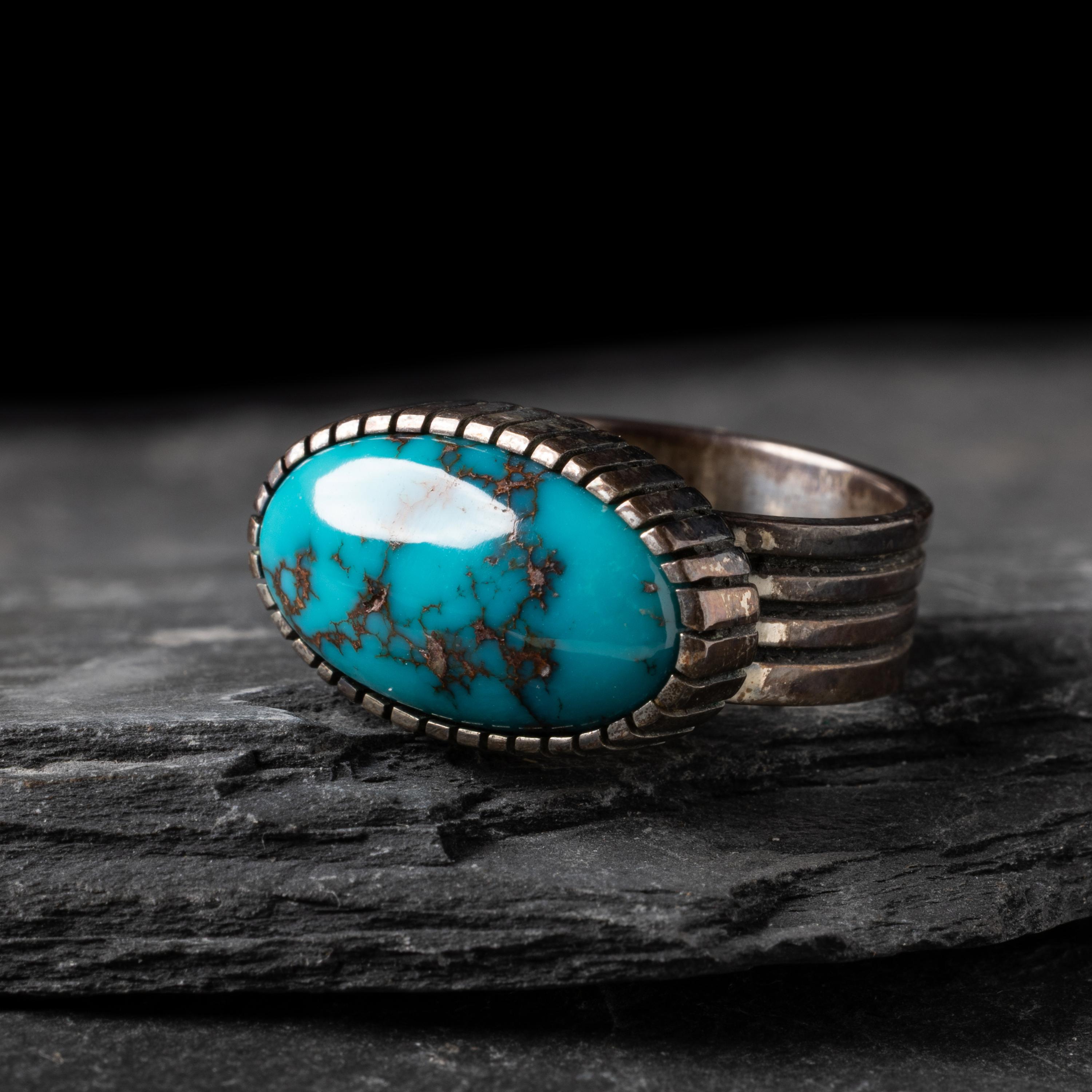 Gail Bird and Yazzie Johnson (Kewa-Laguna, b. 1949) / (Diné, b. 1946) — Silver and Turquoise Ring