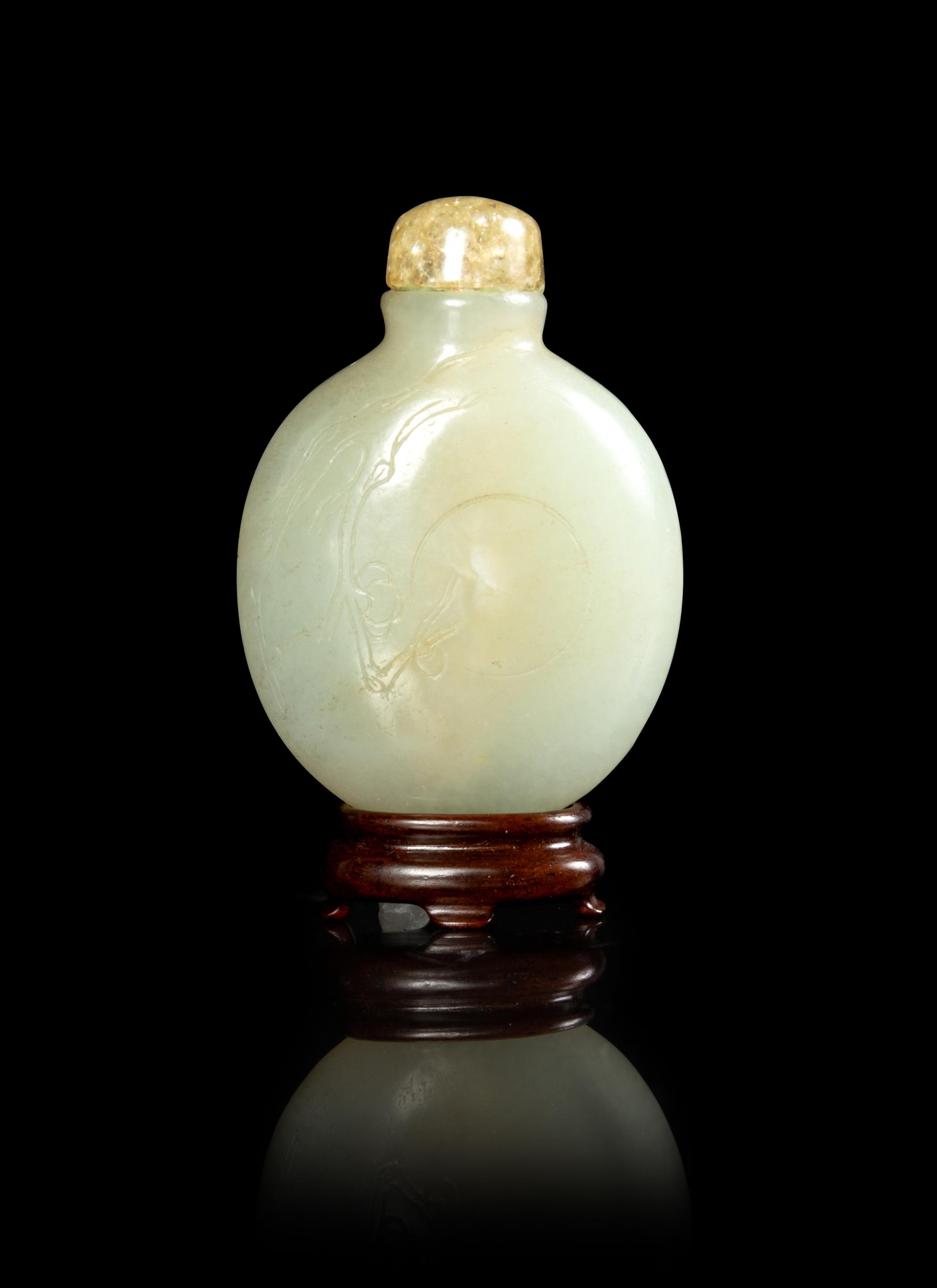A Pale Celadon Jade Snuff Bottle