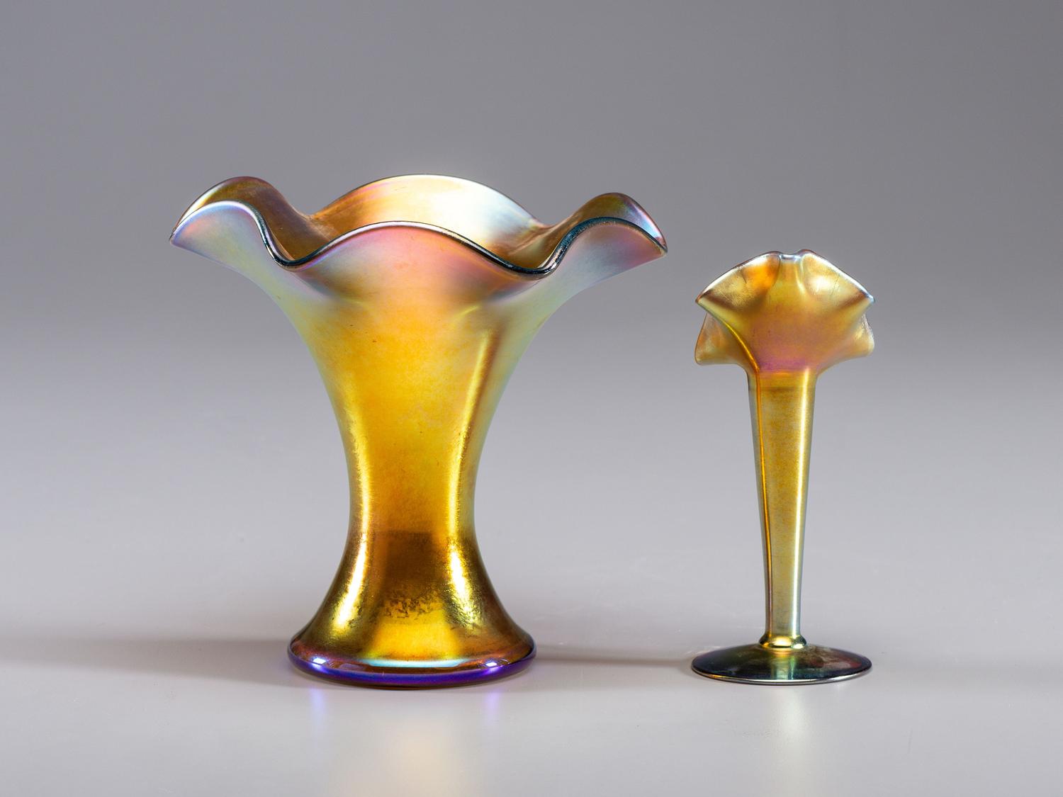 Miniature Jack-in-the-Pulpit Vase and Fluted Vase