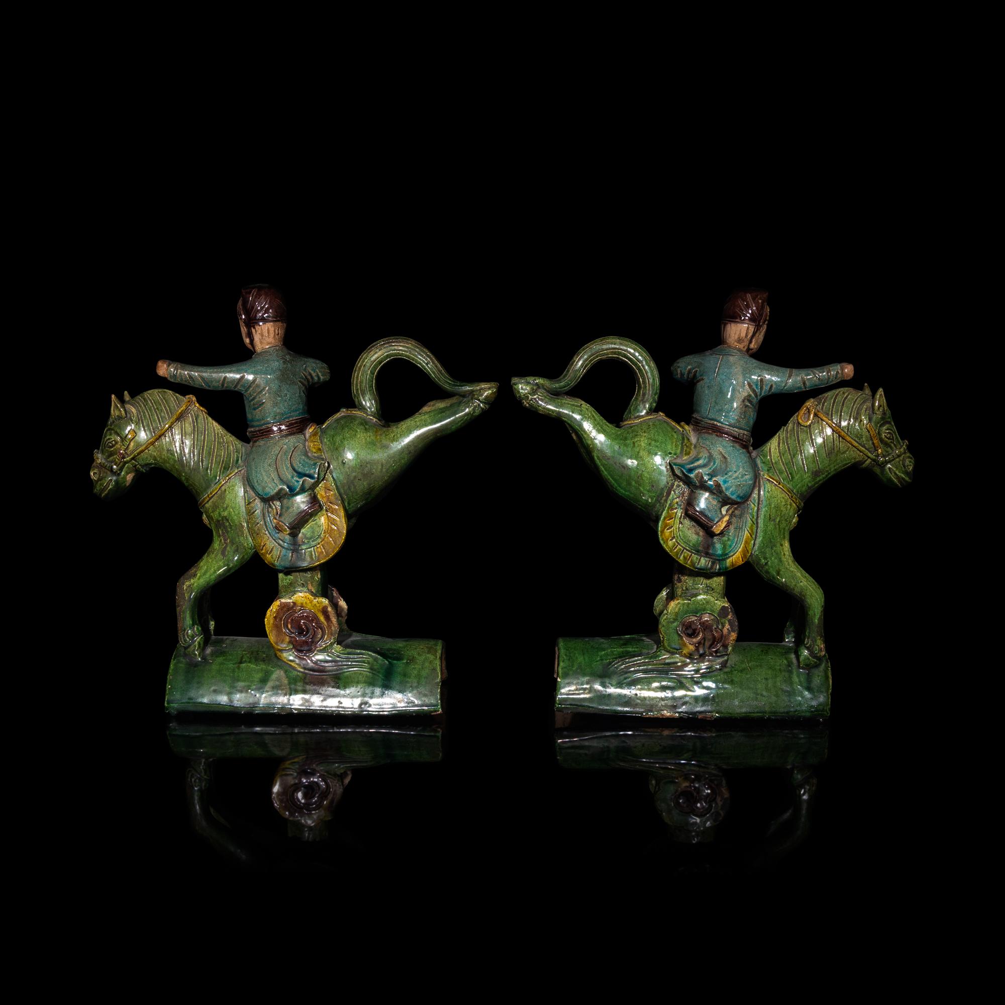 A Pair of Chinese Sancai Glazed Equestrian Ridge Tiles, Ming Dynasty 明 三彩騎馬人物瓦當一對