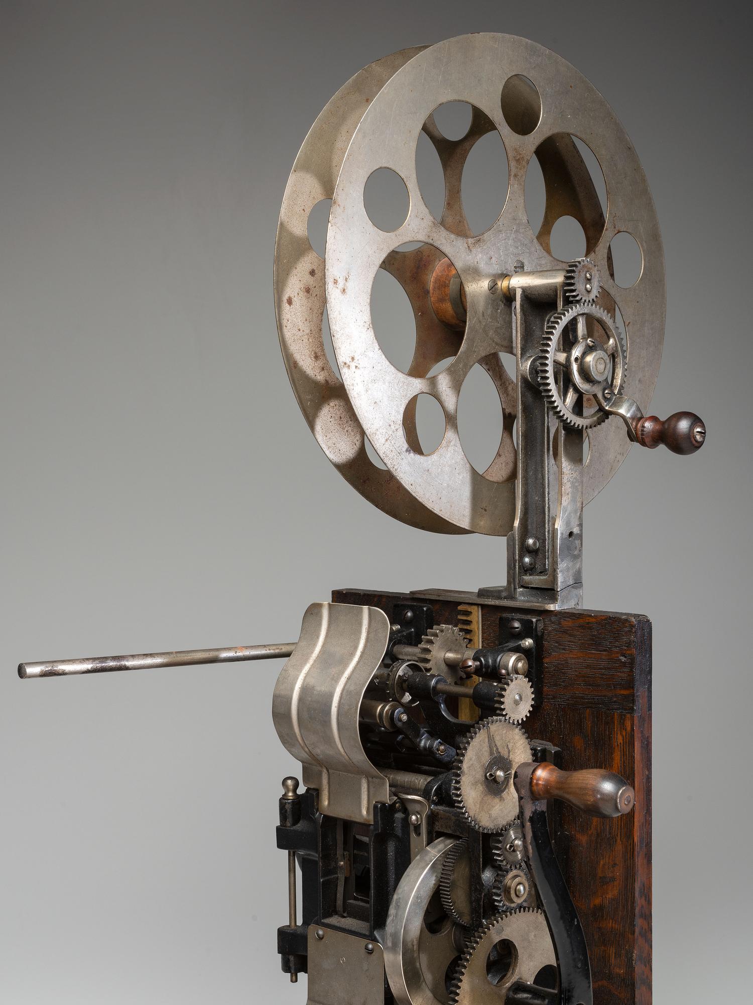 An Edison Projecting Kinetoscope, No. 5970