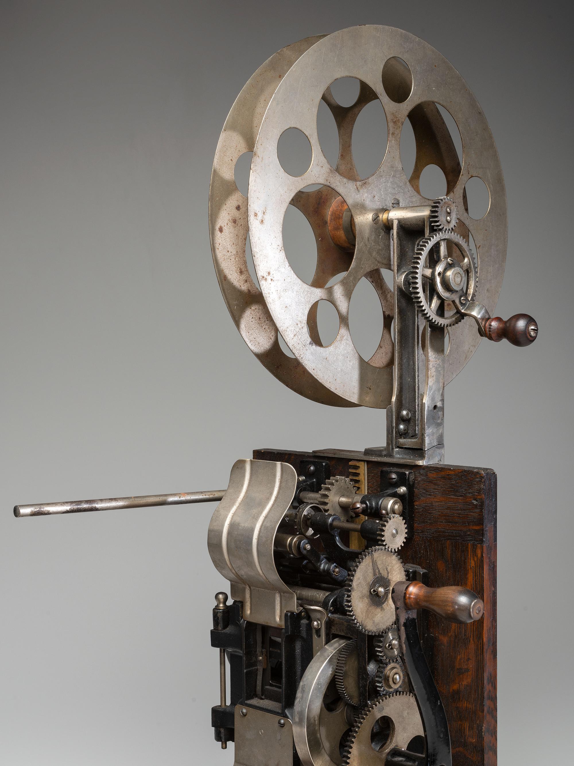 An Edison Projecting Kinetoscope, No. 5970