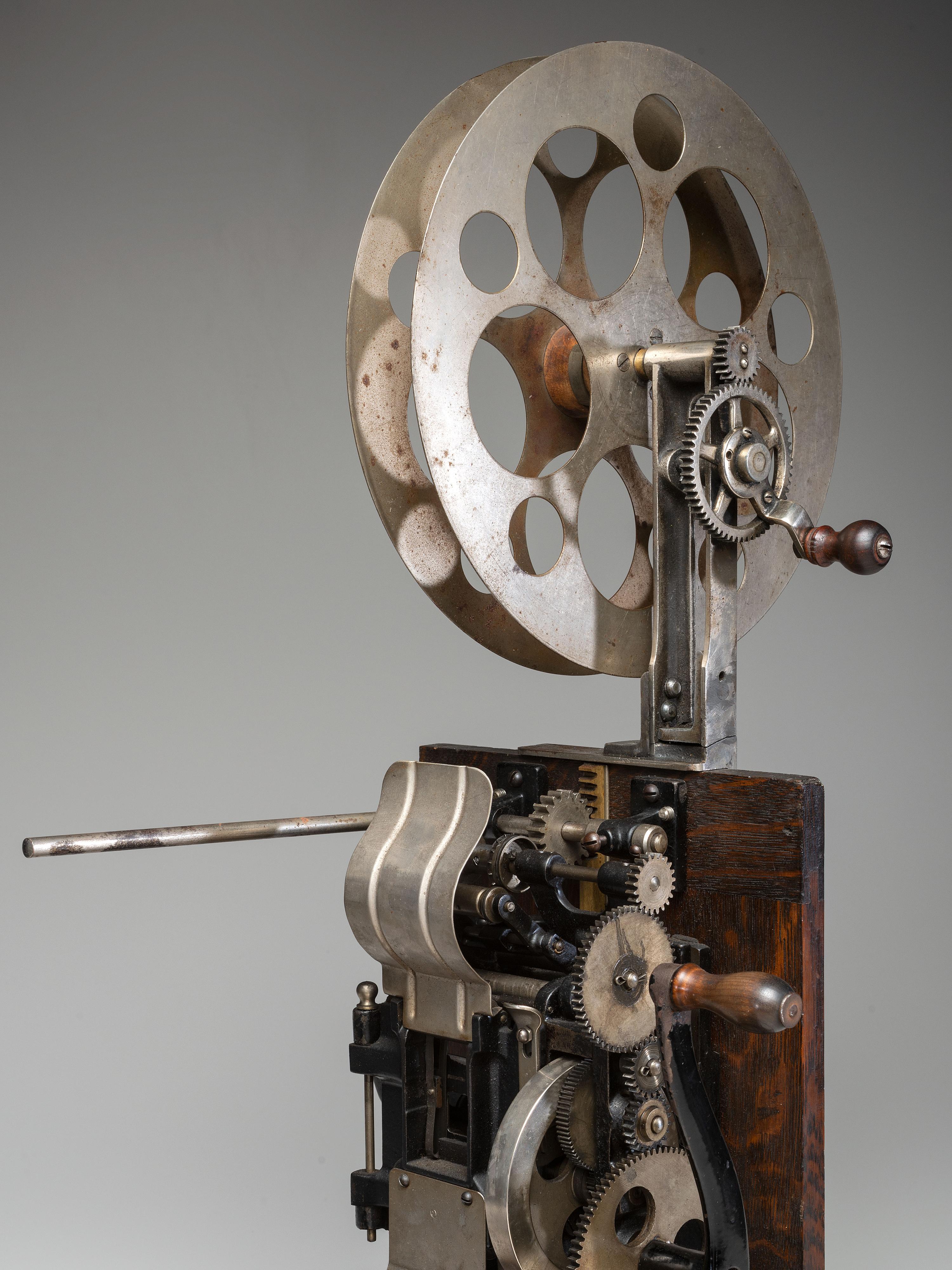 An Edison Projecting Kinetoscope, No. 5970