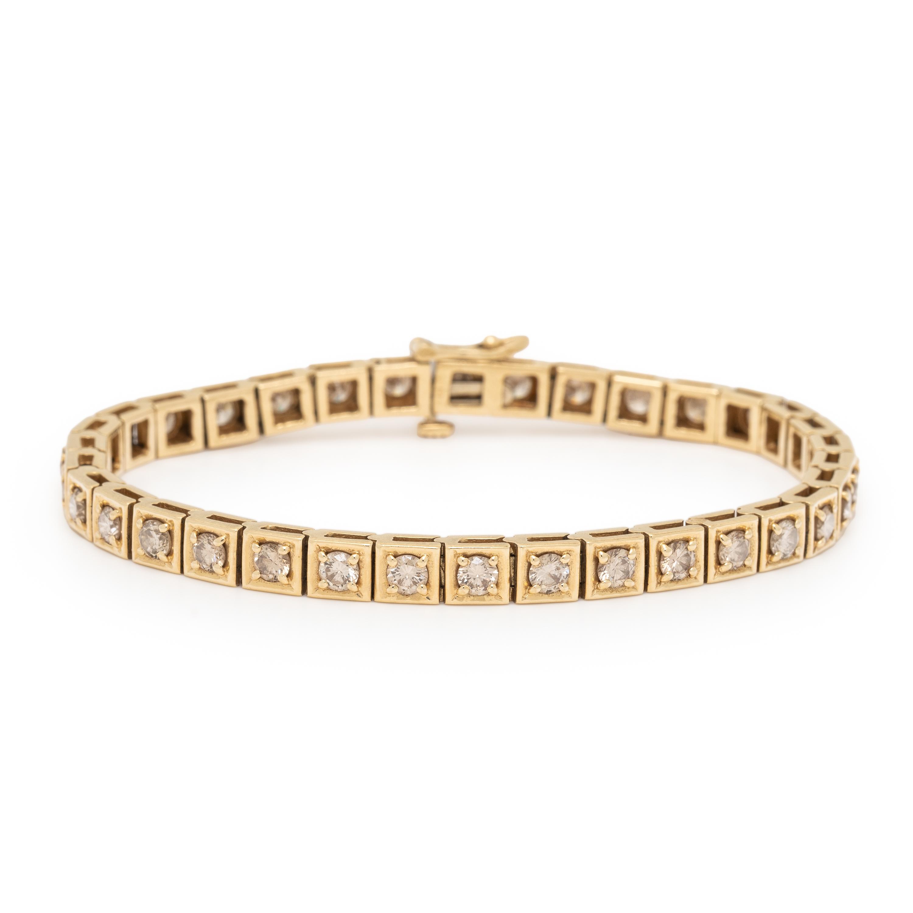 Diamond and Yellow Gold Line Bracelet