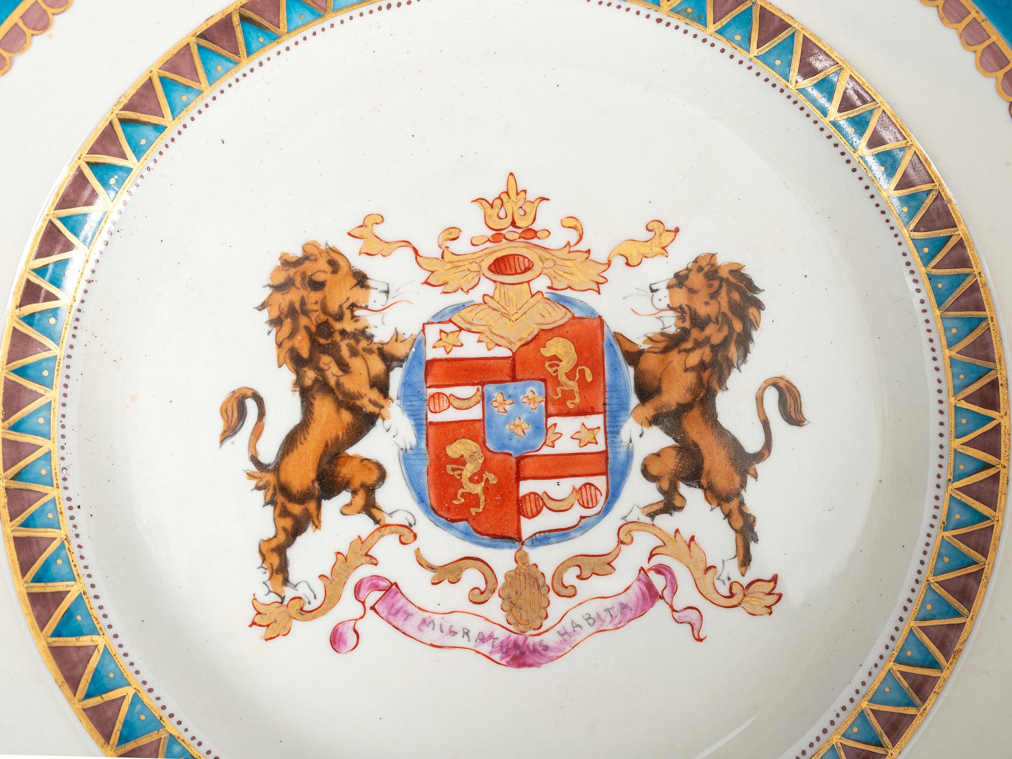 A Samson et Cie Parcel Gilt and Armorial Decorated Part Dinner Service