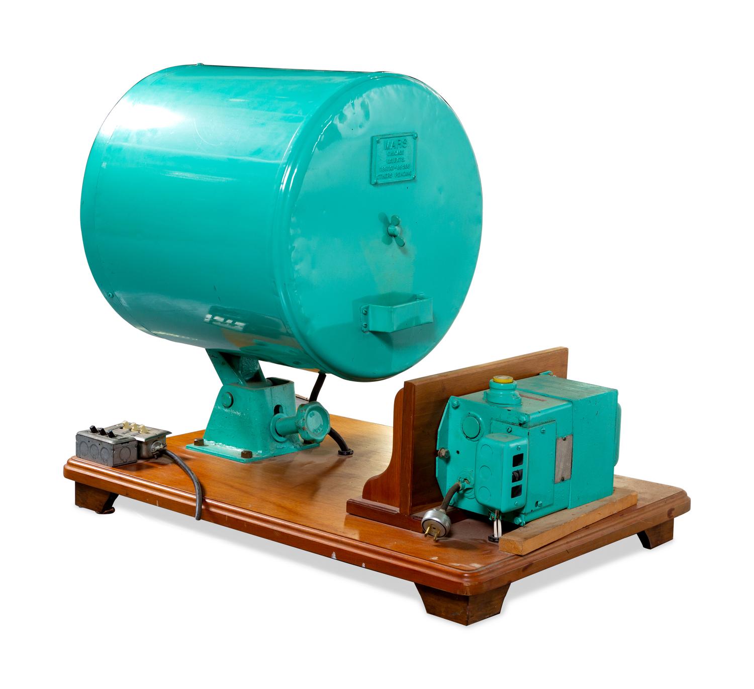 An American Painted Metal Two-light Search Light