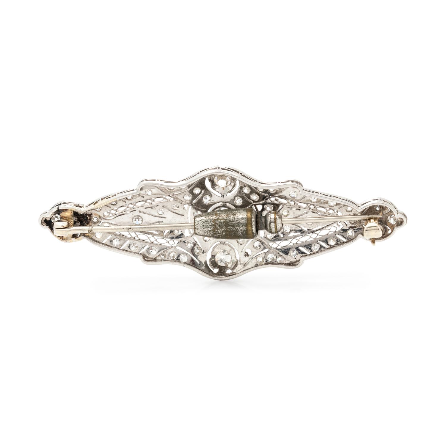 ART DECO, DIAMOND BROOCH