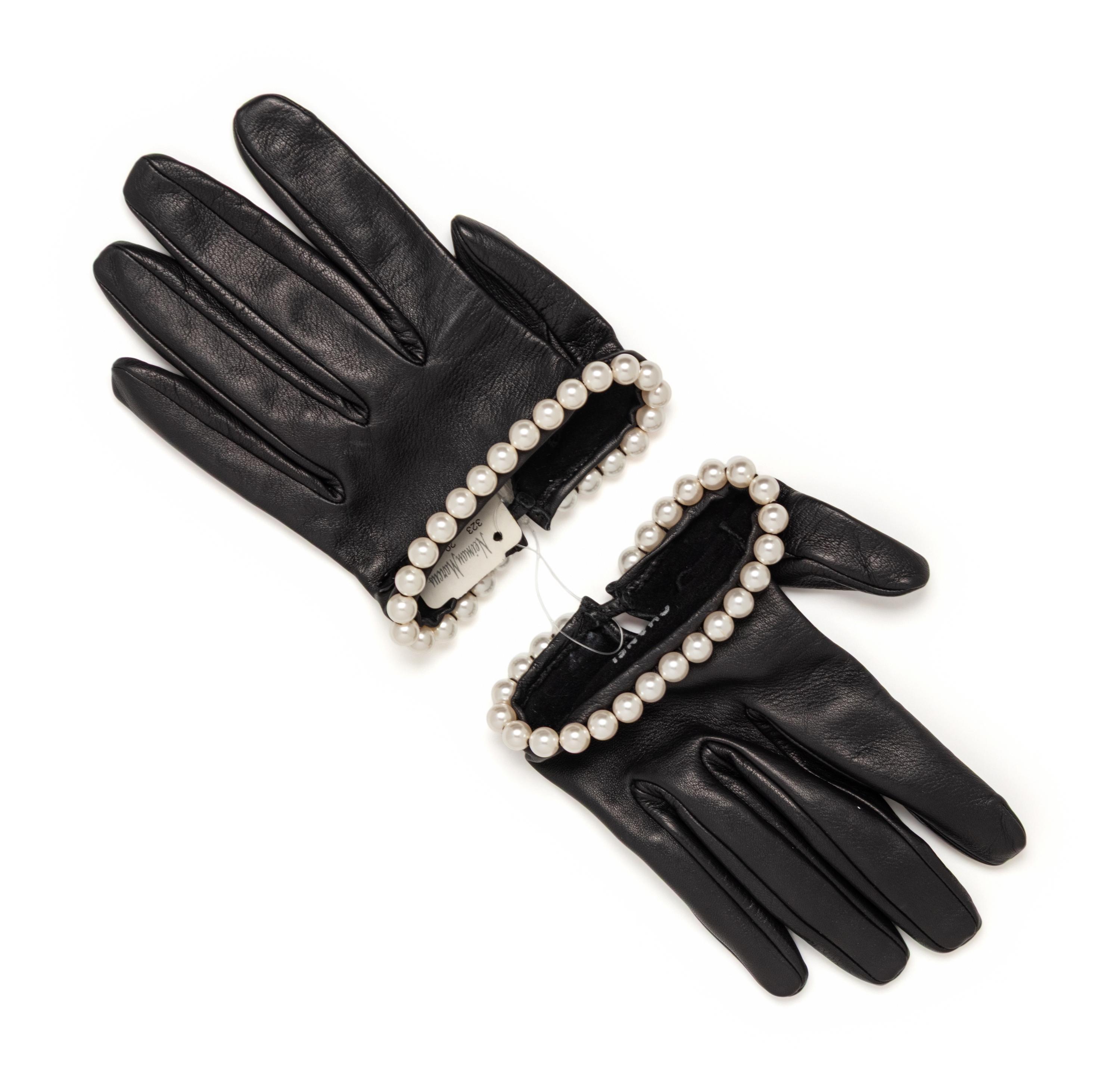 Chanel, Black Lambskin & Faux-Pearl Half Gloves
