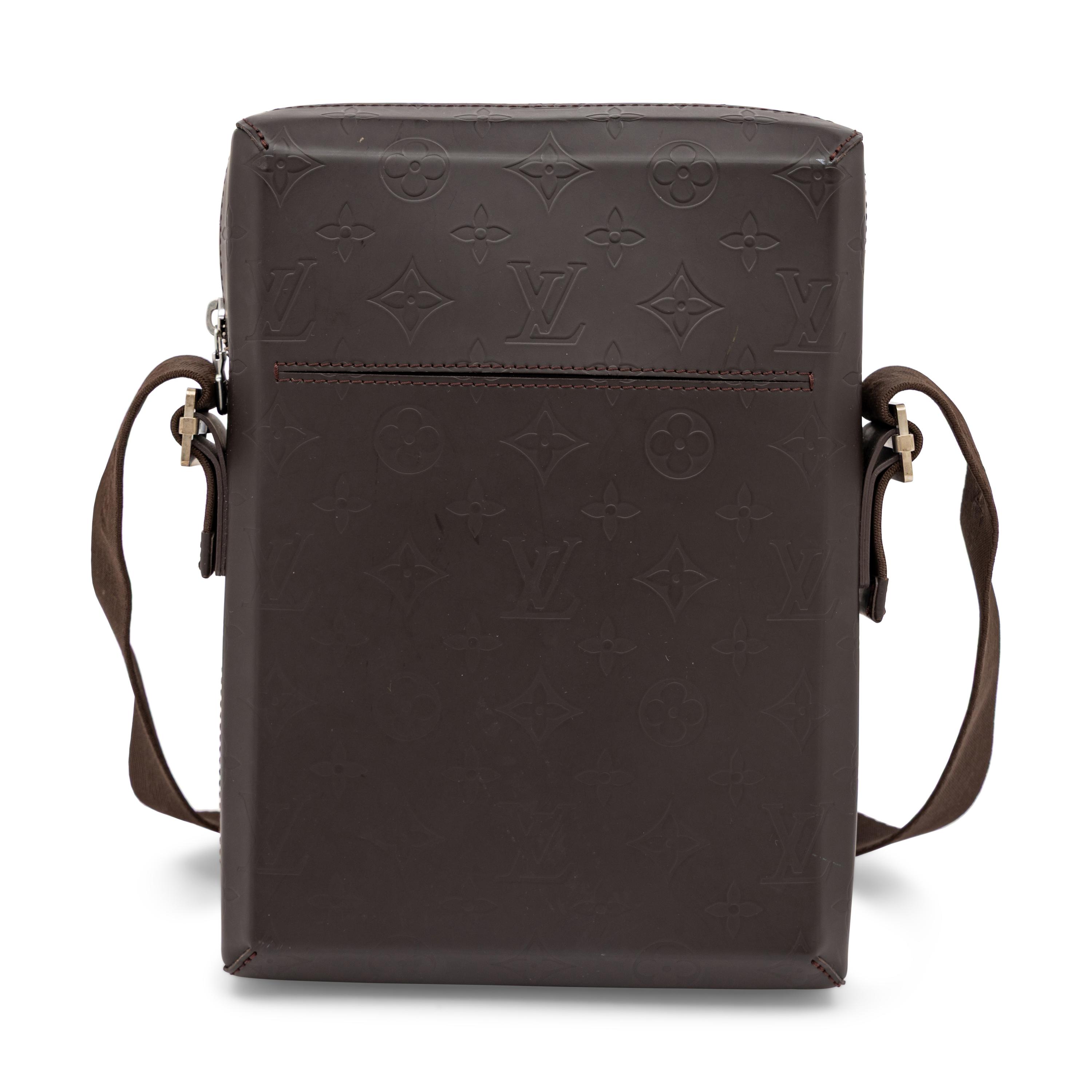 Louis Vuitton, Bobby Messenger Bag