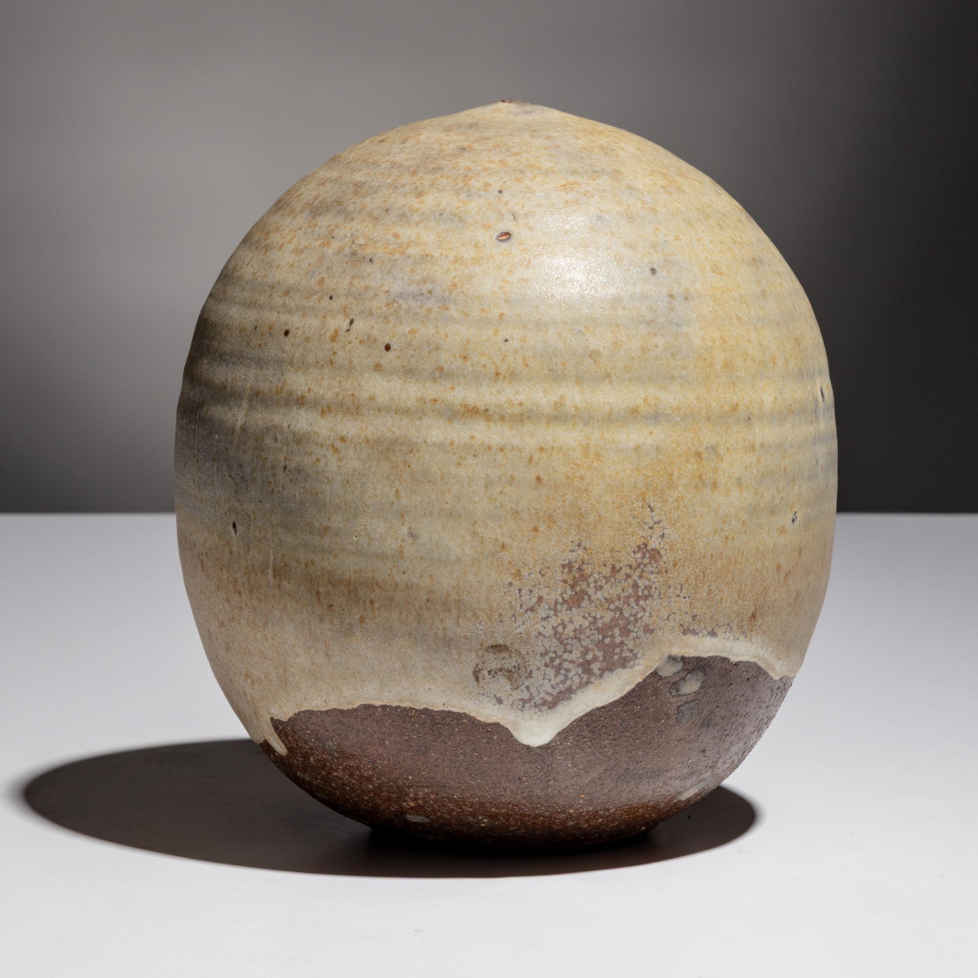 Toshiko Takaezu (American, 1922–2011) — Closed Form with Rattle