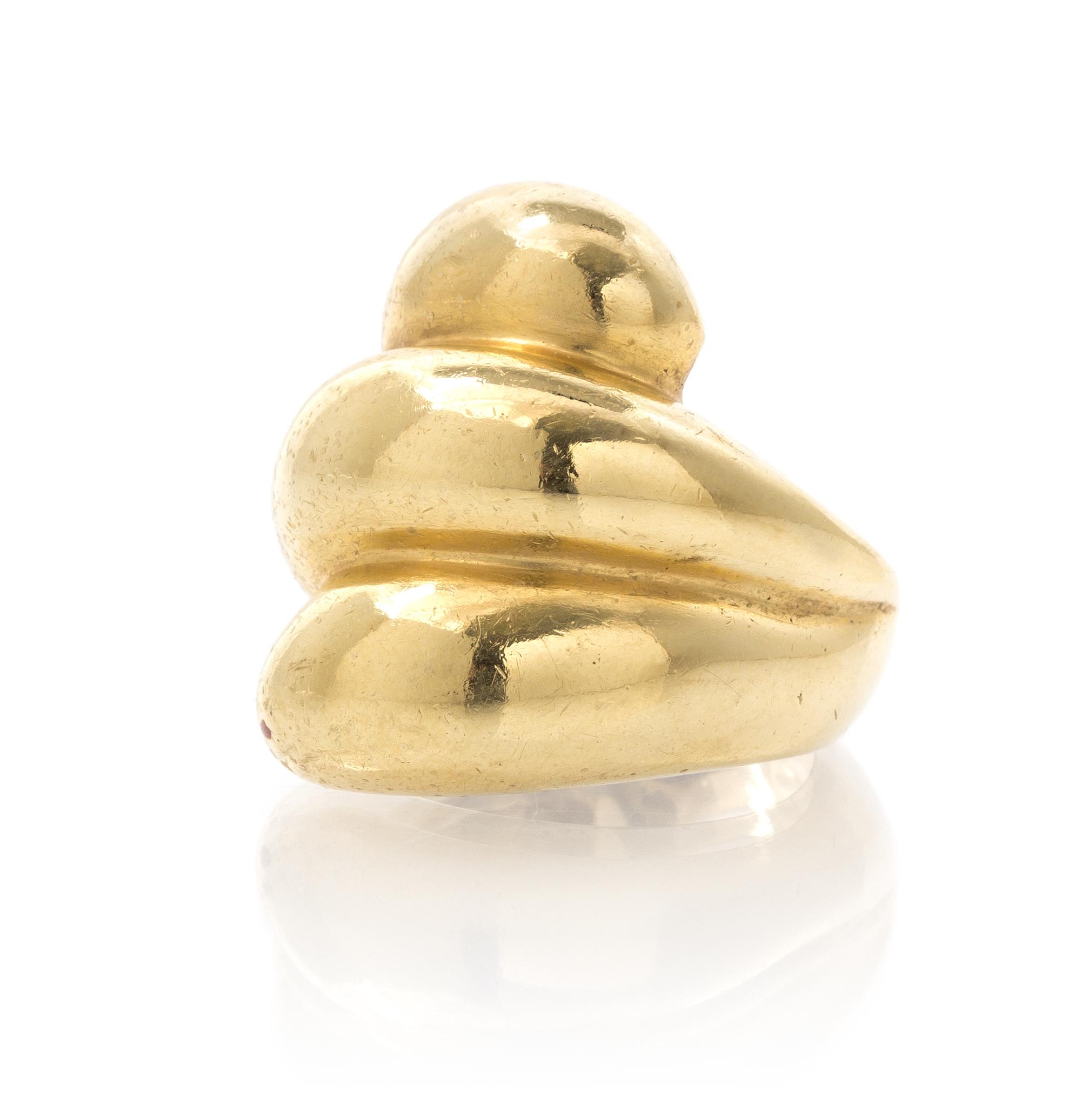 A 14 Karat Yellow Gold Ring, 13.60 dwts.