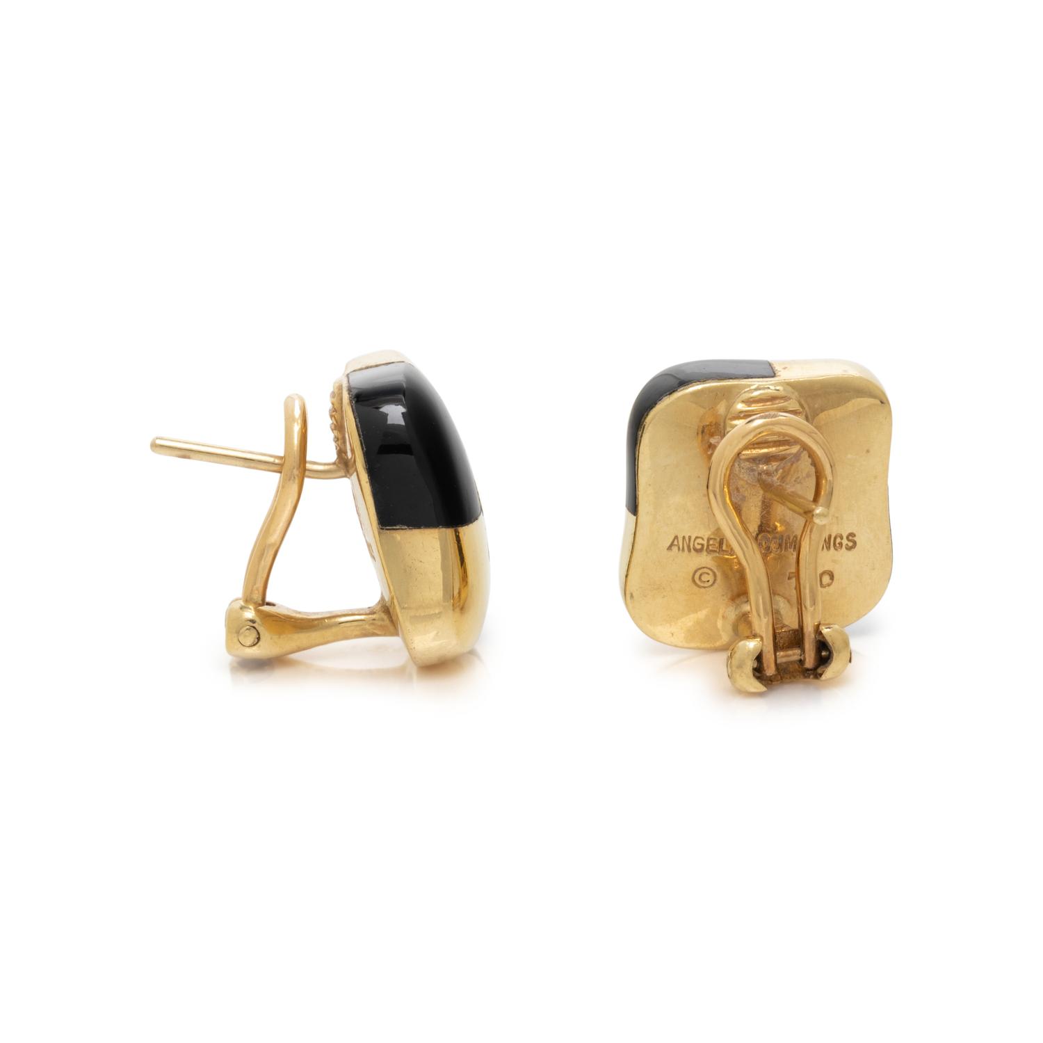 ANGELA CUMMINGS, YELLOW GOLD AND ONYX EARCLIPS