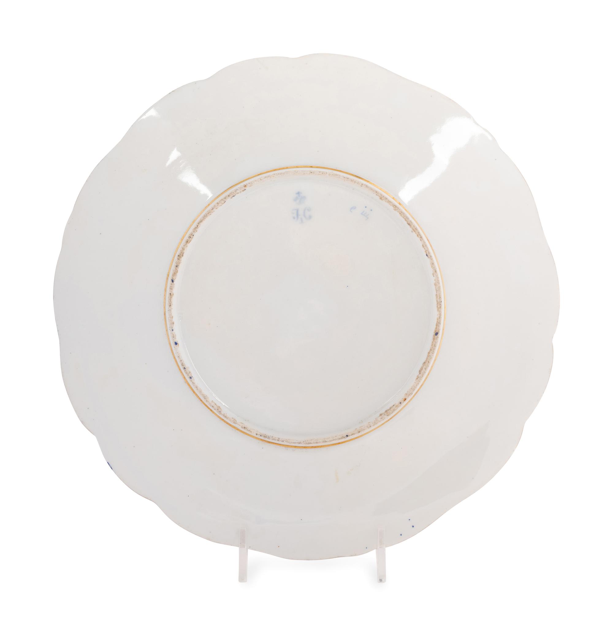 A Nicholas I Imperial Porcelain Factory Dinner Plate