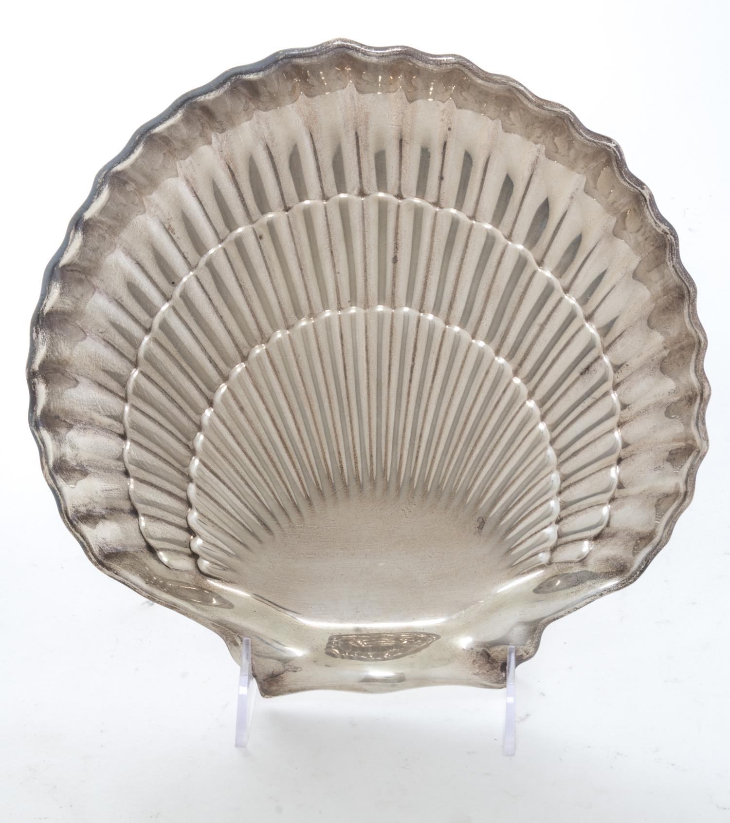 An American Silver Shell Form Dish by Gorham. Width 9 1/4 inches.