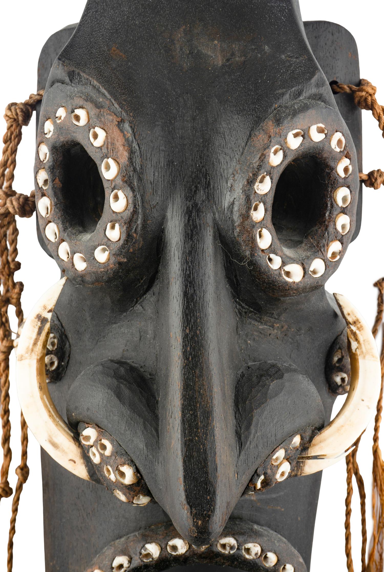 An Oceanic Mask