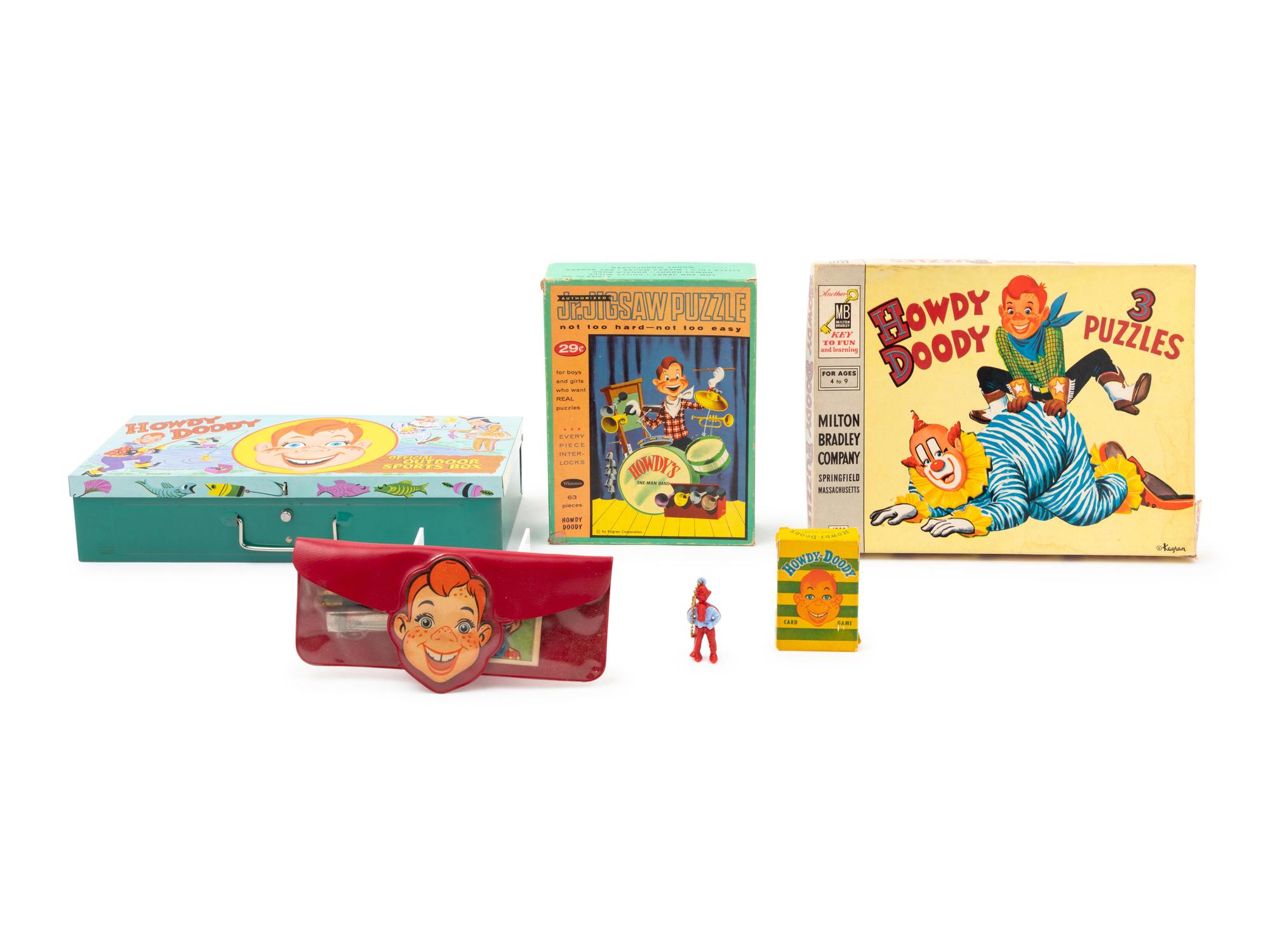 A Group of "Howdy Doody" Articles