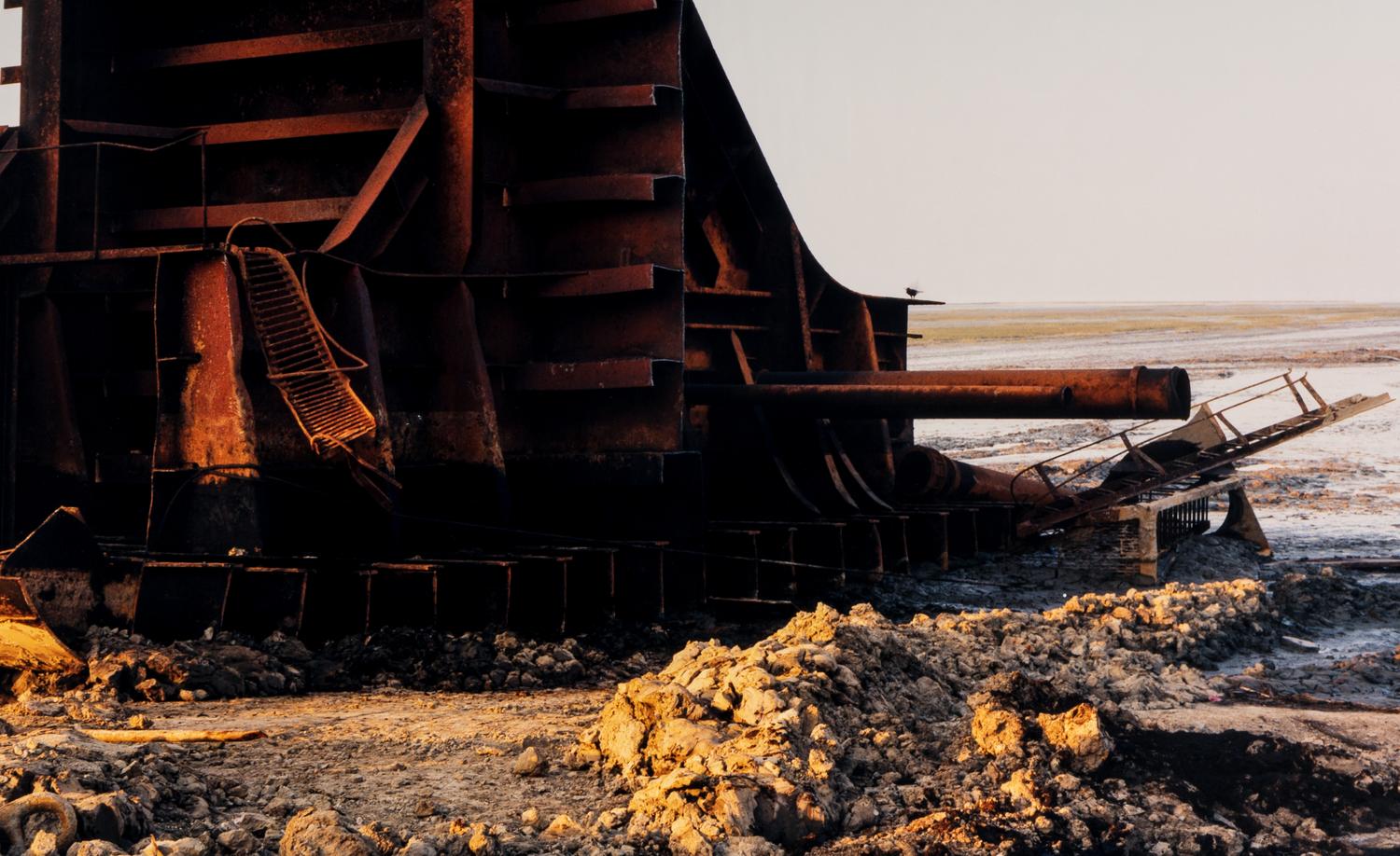 Edward Burtynsky (born 1955) Shipbreaking #33, Chittagong, Bangladesh, 2001