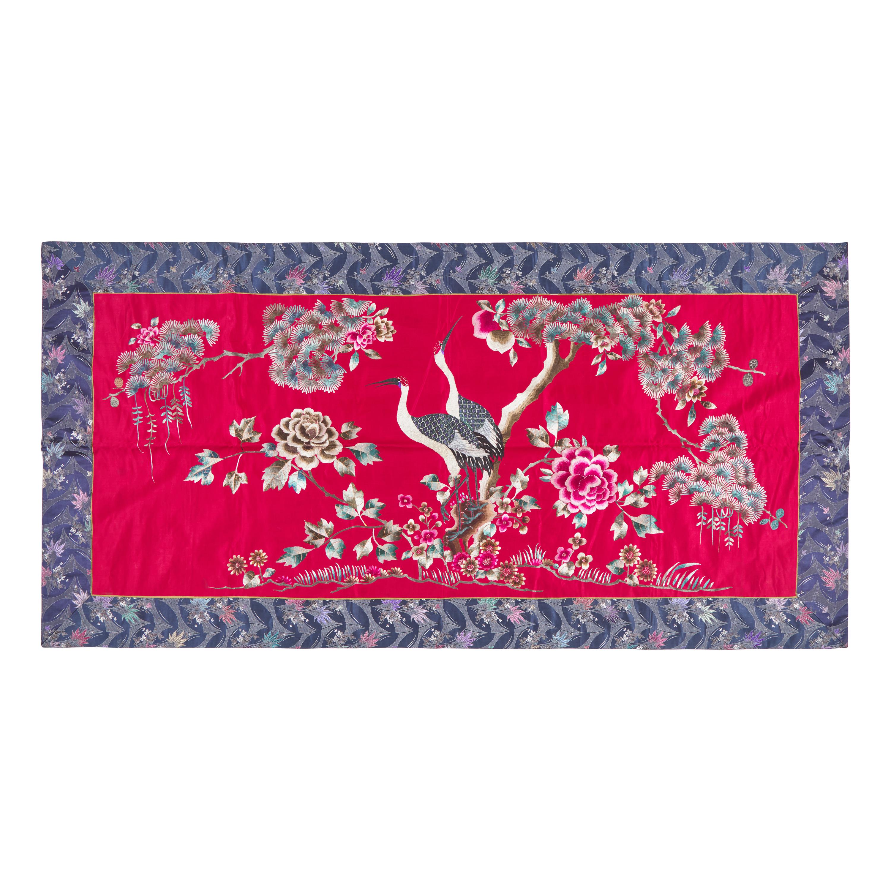 Five Chinese Embroidered Silk Panels, Late 19th-20th Century — 晚清-民國 綉片一組五幅