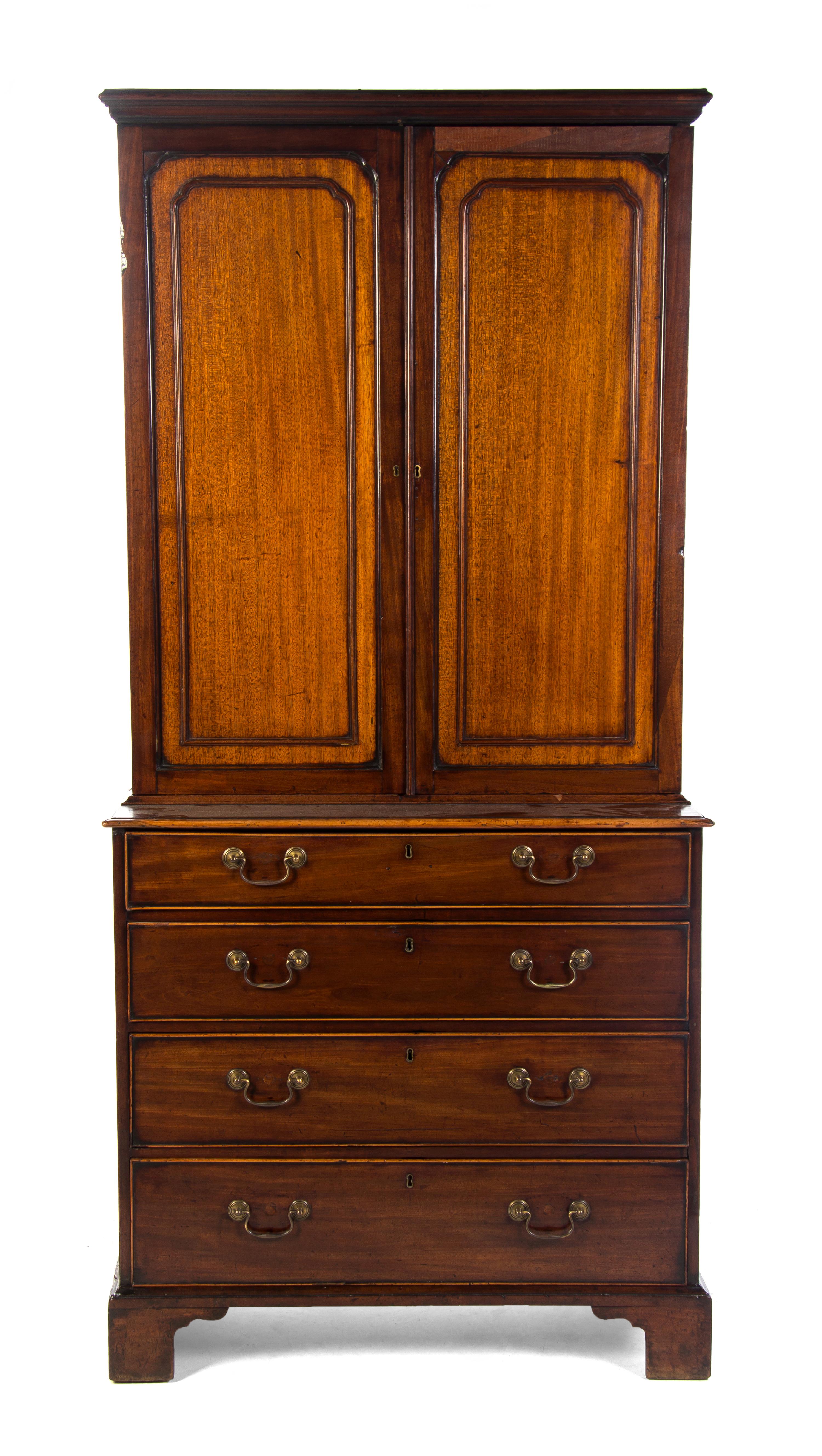 A George III Mahogany Bookcase, EARLY 19TH CENTURY, Height 74 x width 44 1/2 x depth 20 1/4 inches. — EARLY 19TH CENTURY,