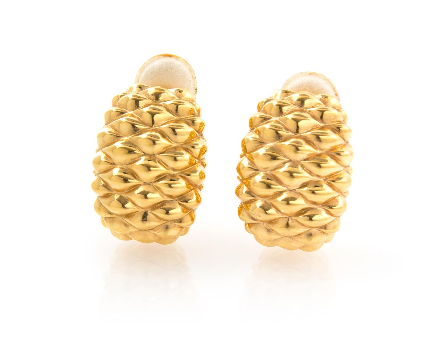 A Pair of 18 Karat Yellow Gold Earclips, France, 15.60 dwts.