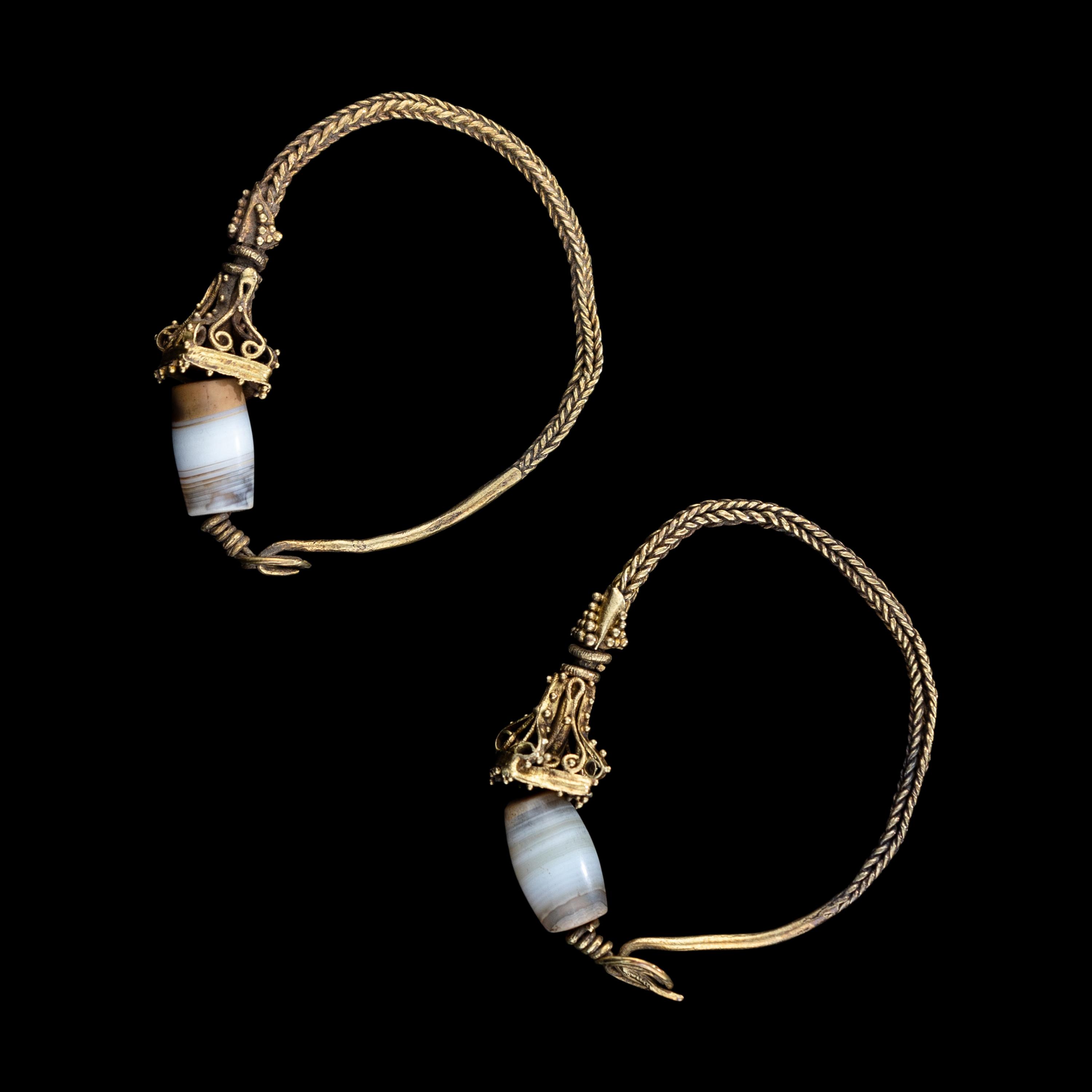 A Pair of Eastern Roman Agate and Gold Hoop Earrings