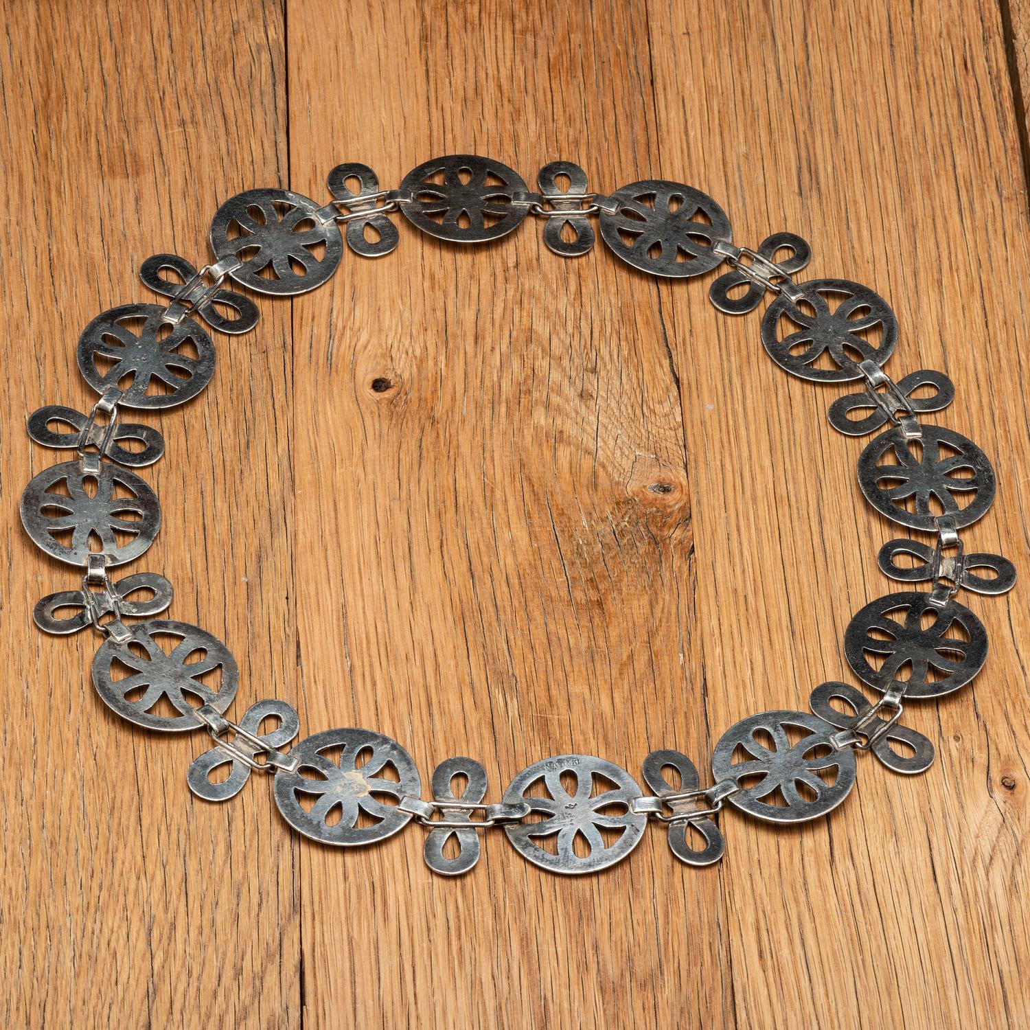 Navajo Arts and Crafts Guild Sand Cast Silver Link Concha Belt