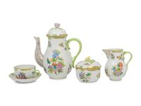A Herend Queen Victoria Porcelain Dinner Service