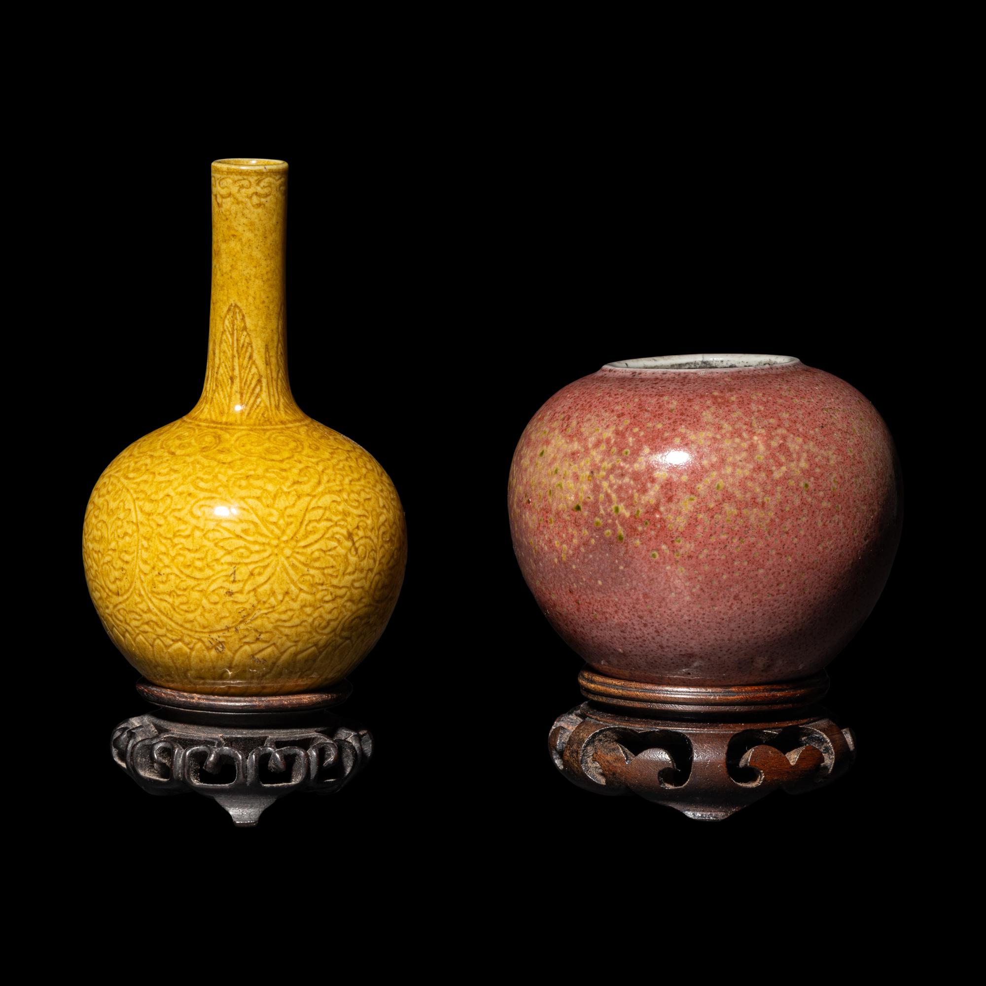 Two Chinese Monochrome Glazed Porcelain Wares, 19th-20th Century 晚清/民國 豇豆紅水呈及黃釉暗刻卷草紋賞瓶