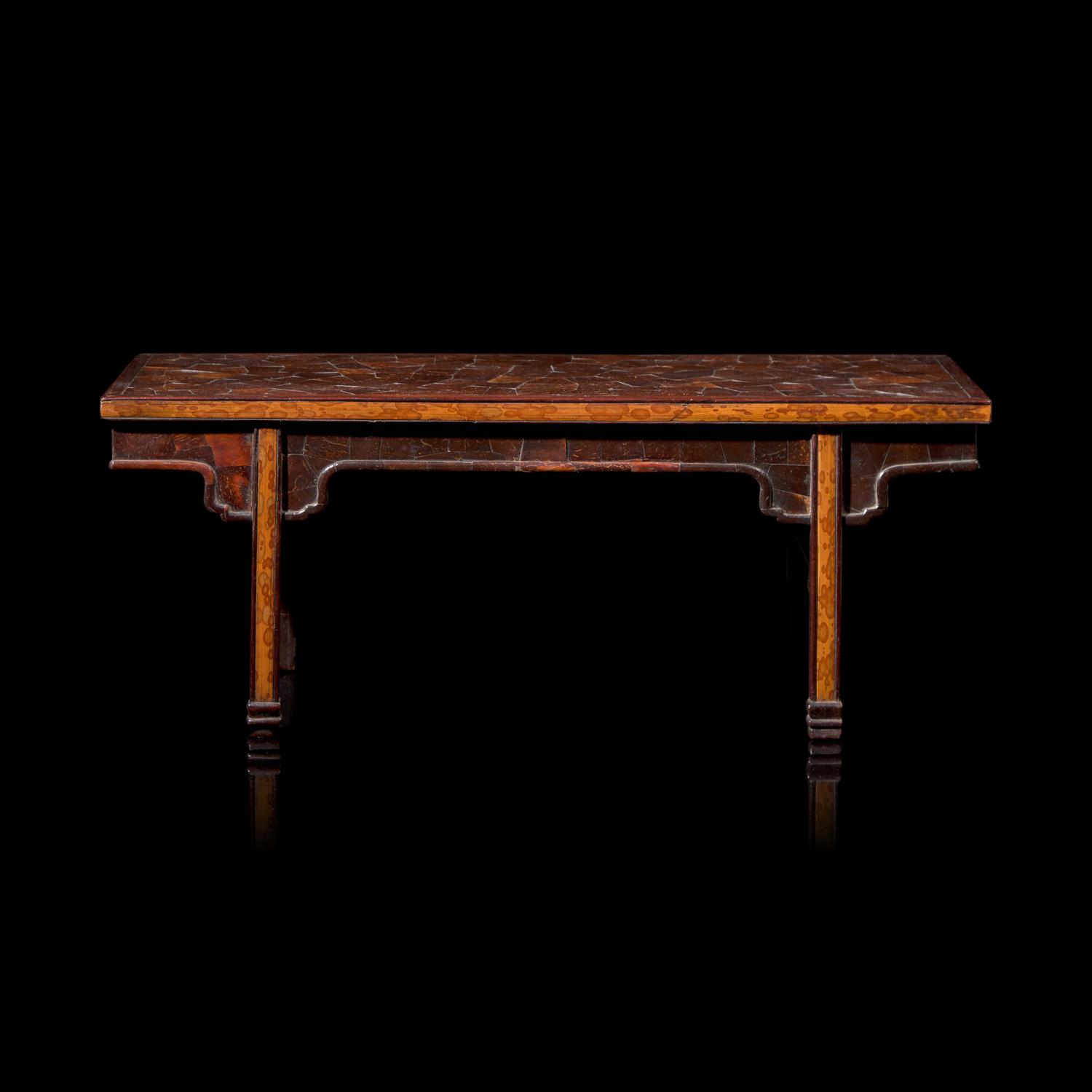 A Chinese Coconut Shell and Spotted Bamboo-Veneered Pingtou‘an Table-Form Stand 椰殼拼冰裂紋鑲斑竹小夾頭榫平頭案