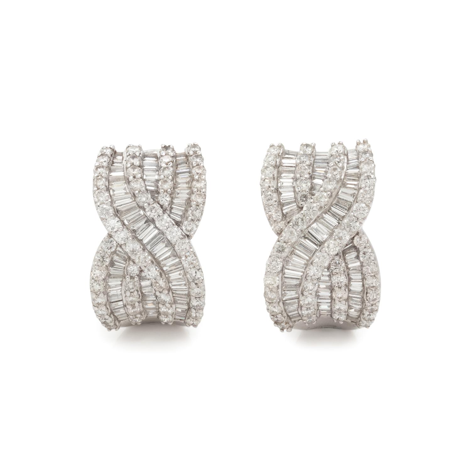 DIAMOND EARCLIPS