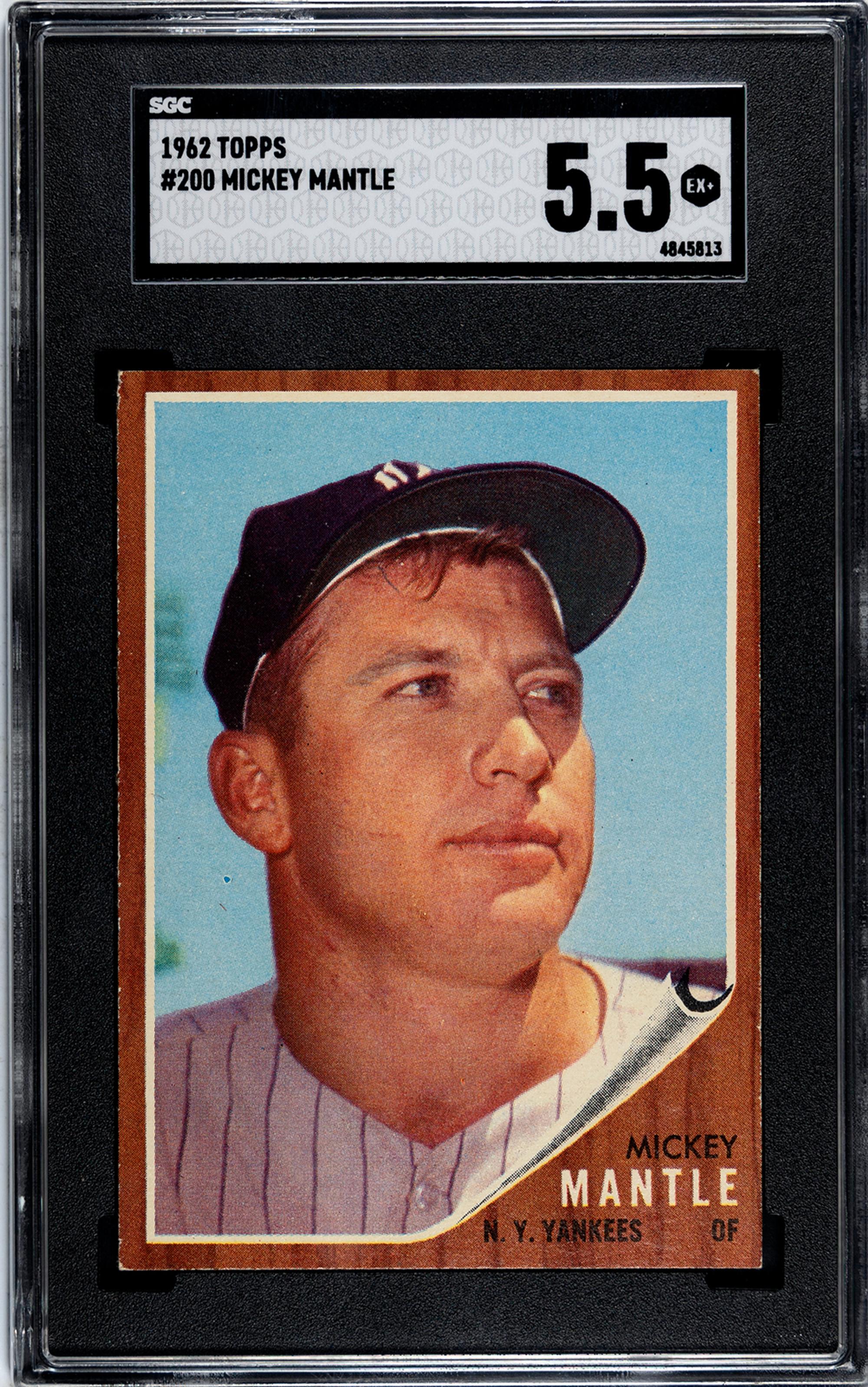 A 1962 Topps Mickey Mantle Baseball Card No. 200 (SGC 5.5 EX+)
