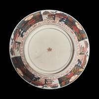 A Very Large Japanese Imari Porcelain Dish, Circa 1700-1750 日本 1700-1750 伊萬里烧花卉紋賞盤