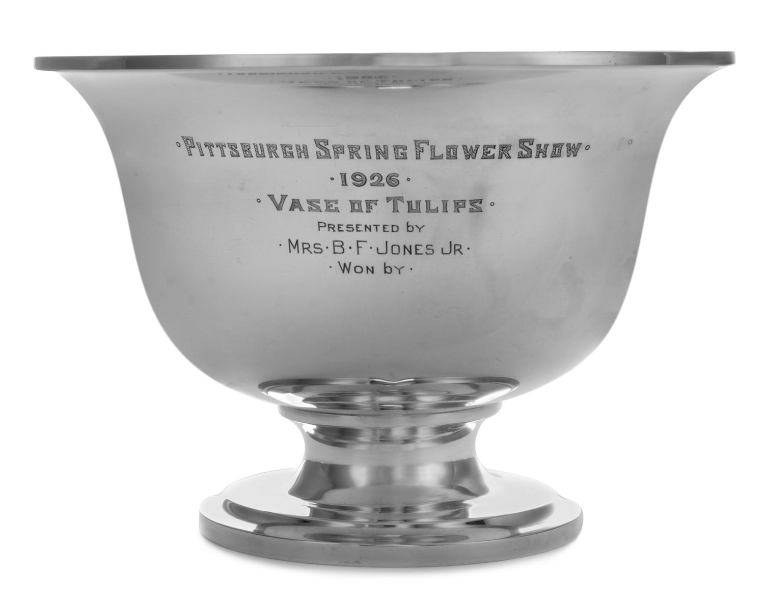 An American Silver Presentation Bowl, Watson Co., Attleboro, MA, 20th Century, of circular form, centered with the engraving Pittsburgh
