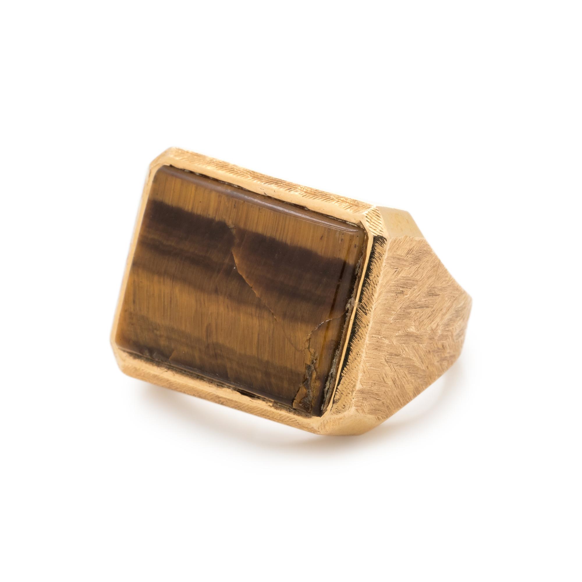 YELLOW GOLD AND TIGER'S EYE RING