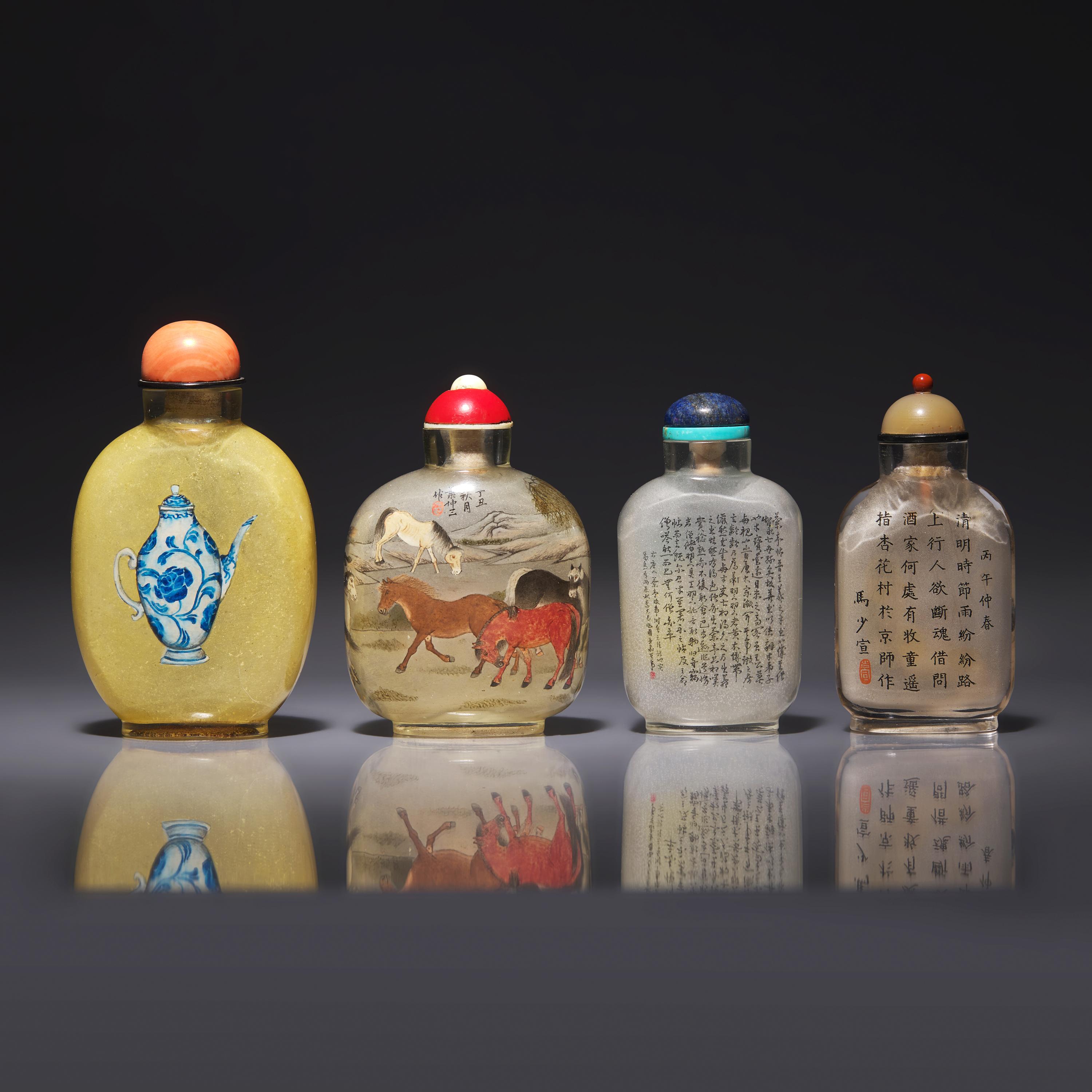 Four Chinese Interior-Decorated Glass Snuff Bottles 玻璃内畫鼻烟壺四支