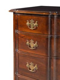 A Georgian Style Mahogany Chest of Drawers