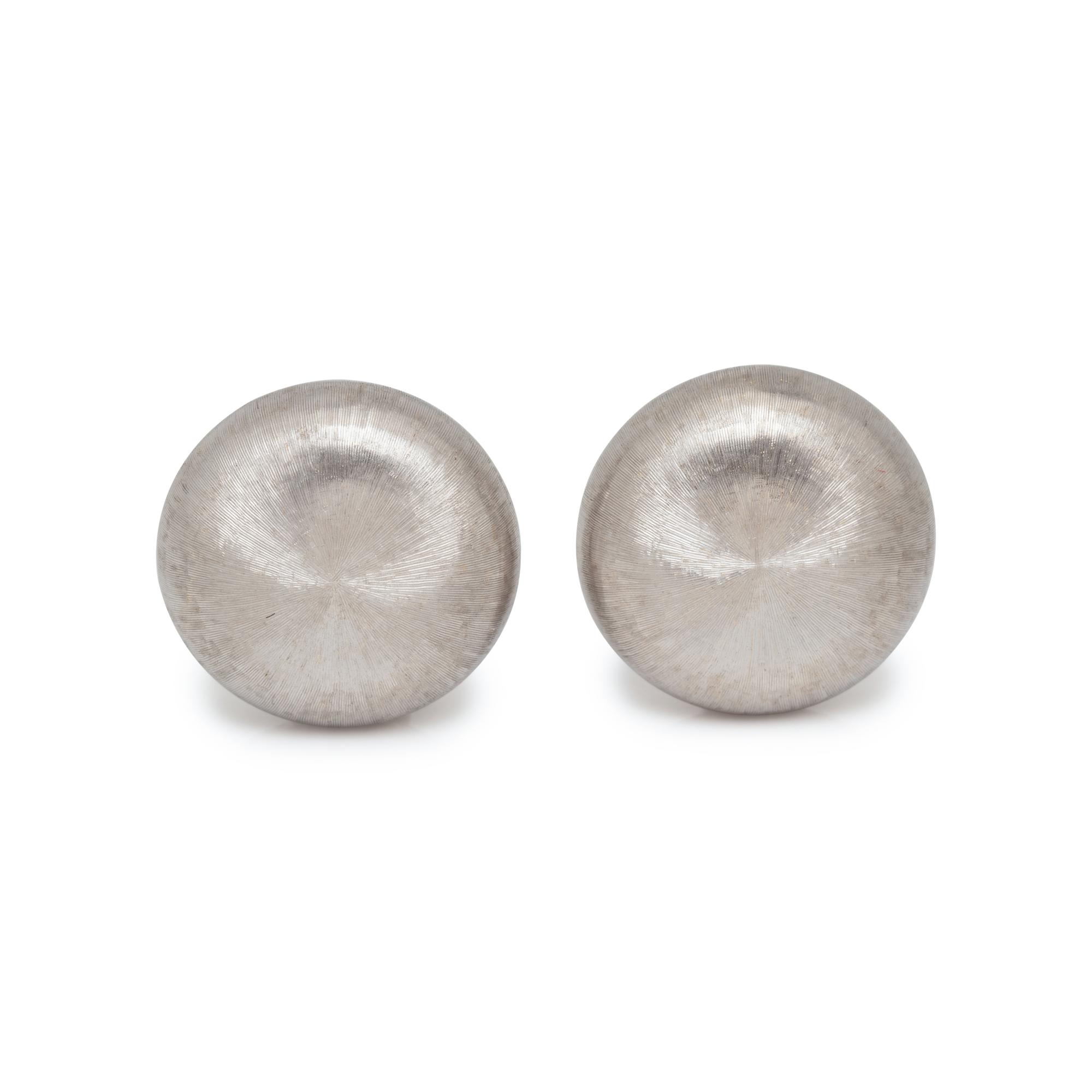 BUCCELLATI, WHITE GOLD EARCLIPS