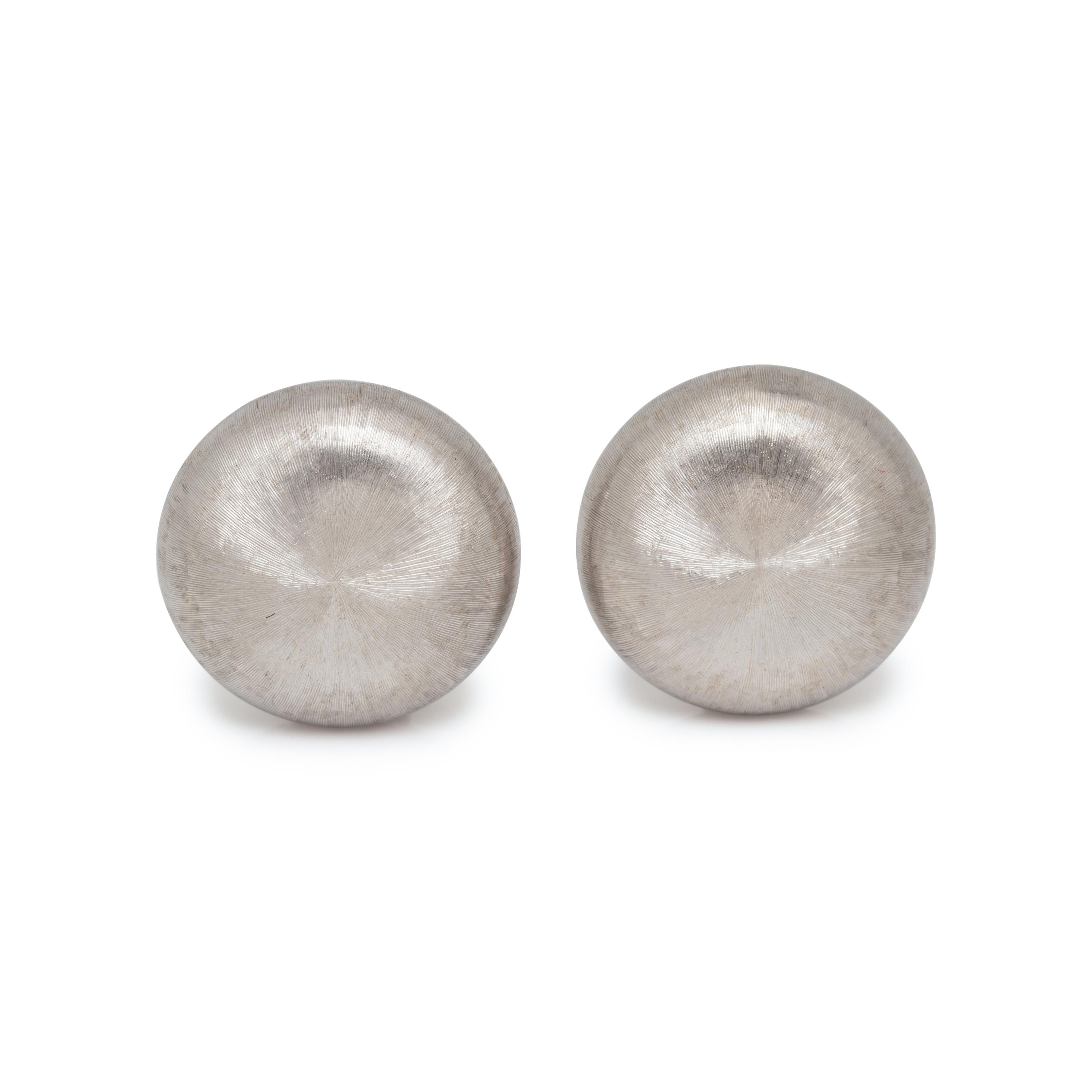BUCCELLATI, WHITE GOLD EARCLIPS
