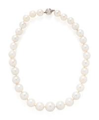 WHITE GOLD AND CULTURED SOUTH SEA PEARL NECKLACE