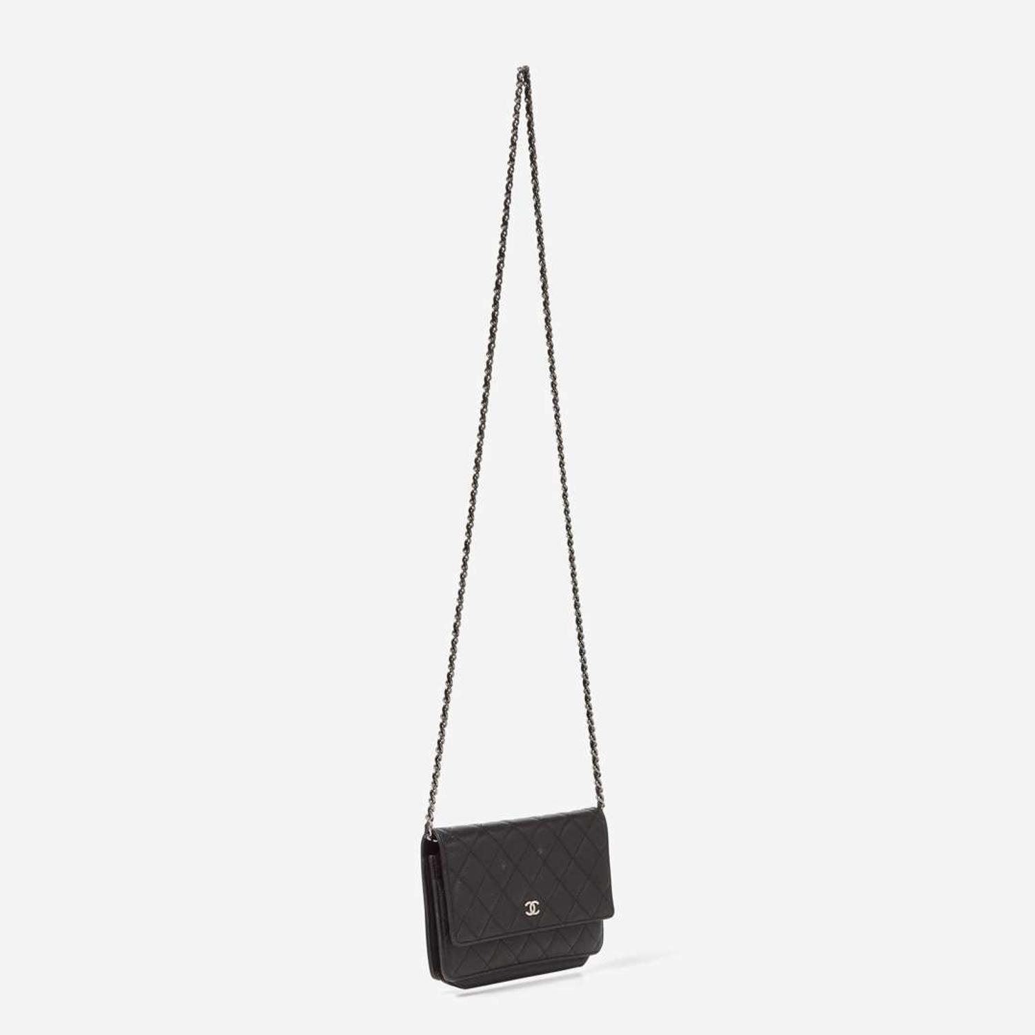 A Chanel Black Quilted Crossbody Purse Chanel