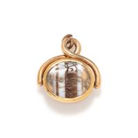 A Roman Banded Agate with the Goddess Ceres — Set in a gold pendant